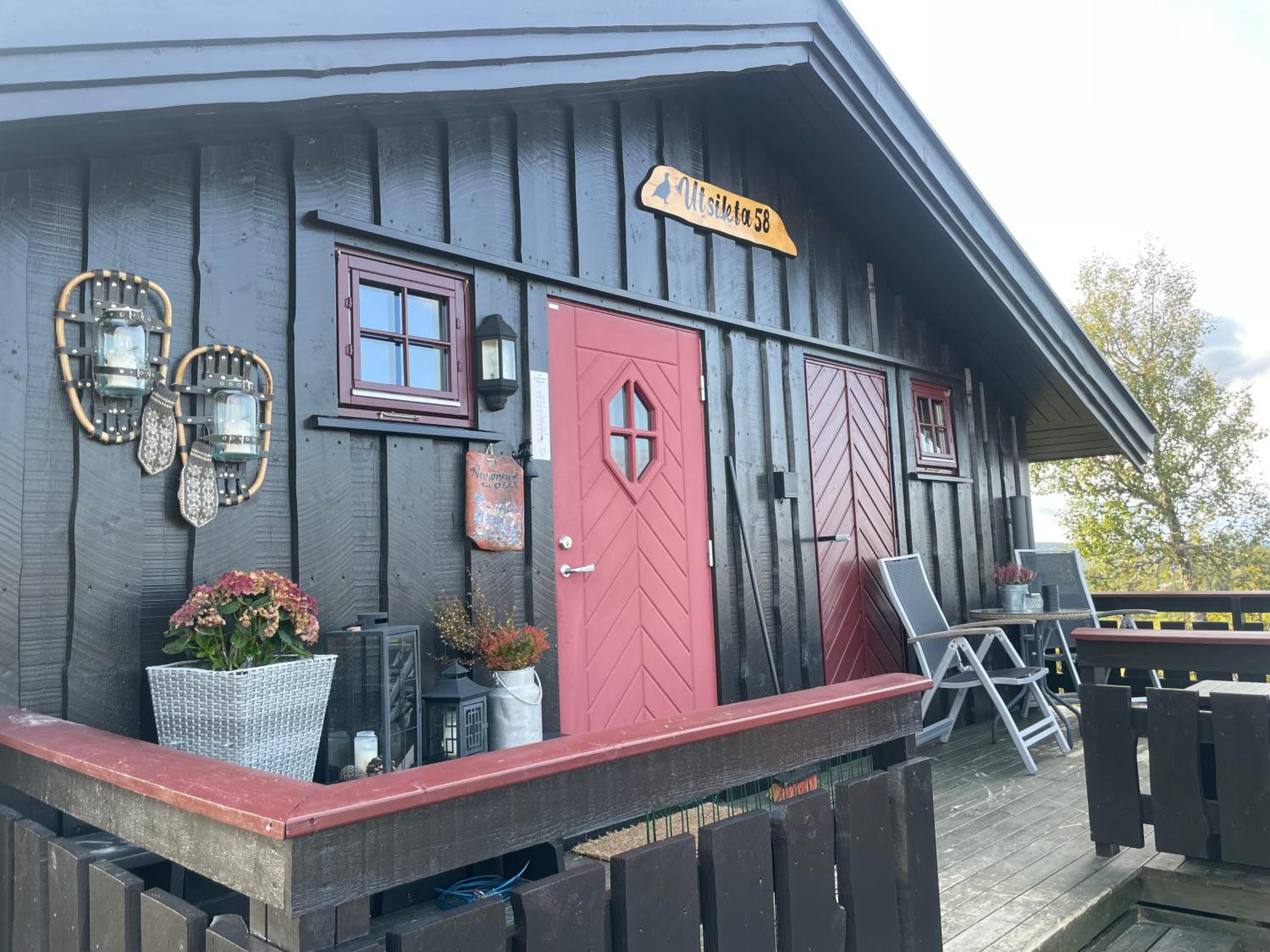 Hytte med Anneks og fantastisk utsikt på Ljøsheim view 3