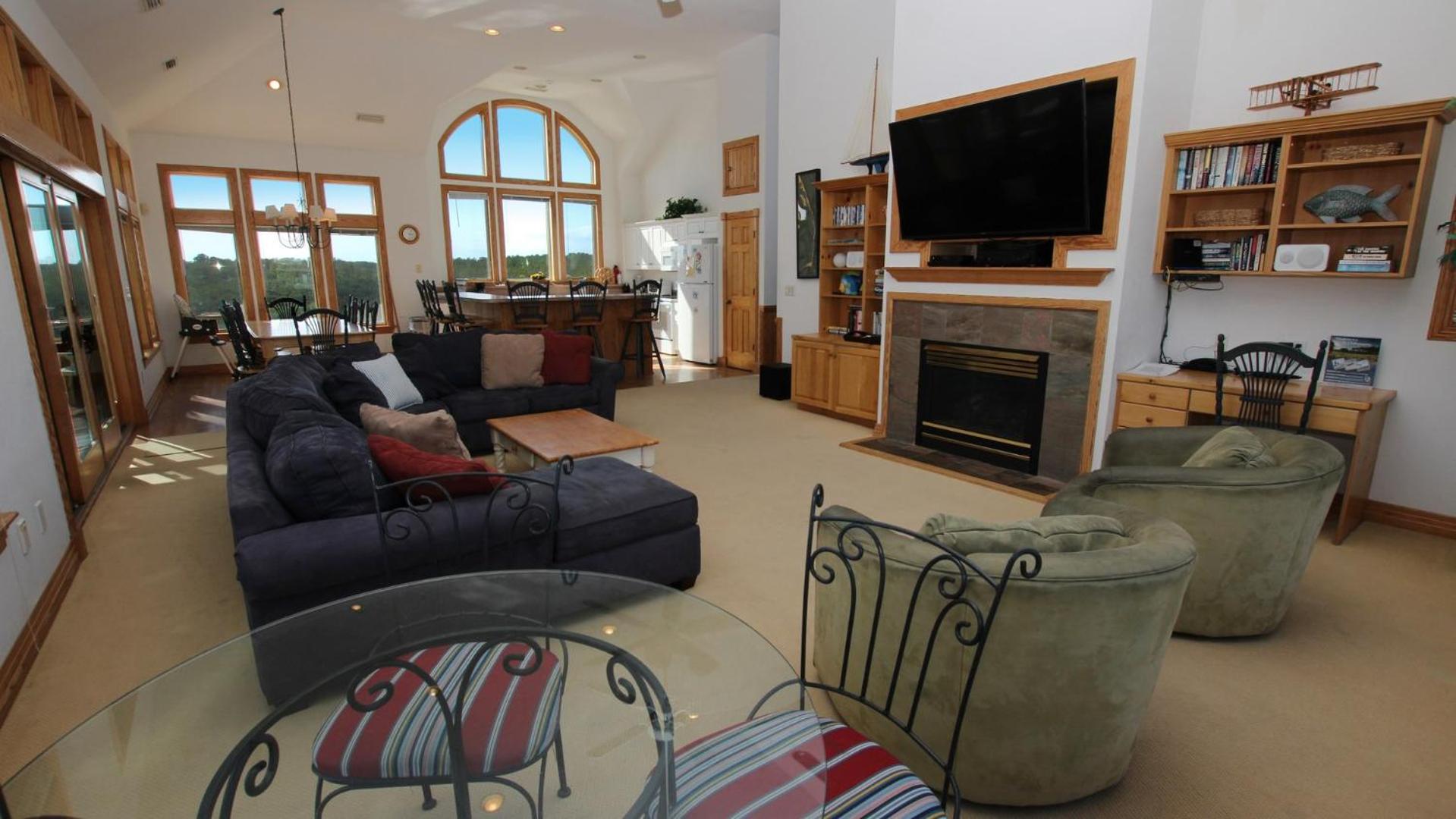 Semi-Oceanfront, Pool, Hot Tub, Close to beach! PI145, Four Seasons view 5