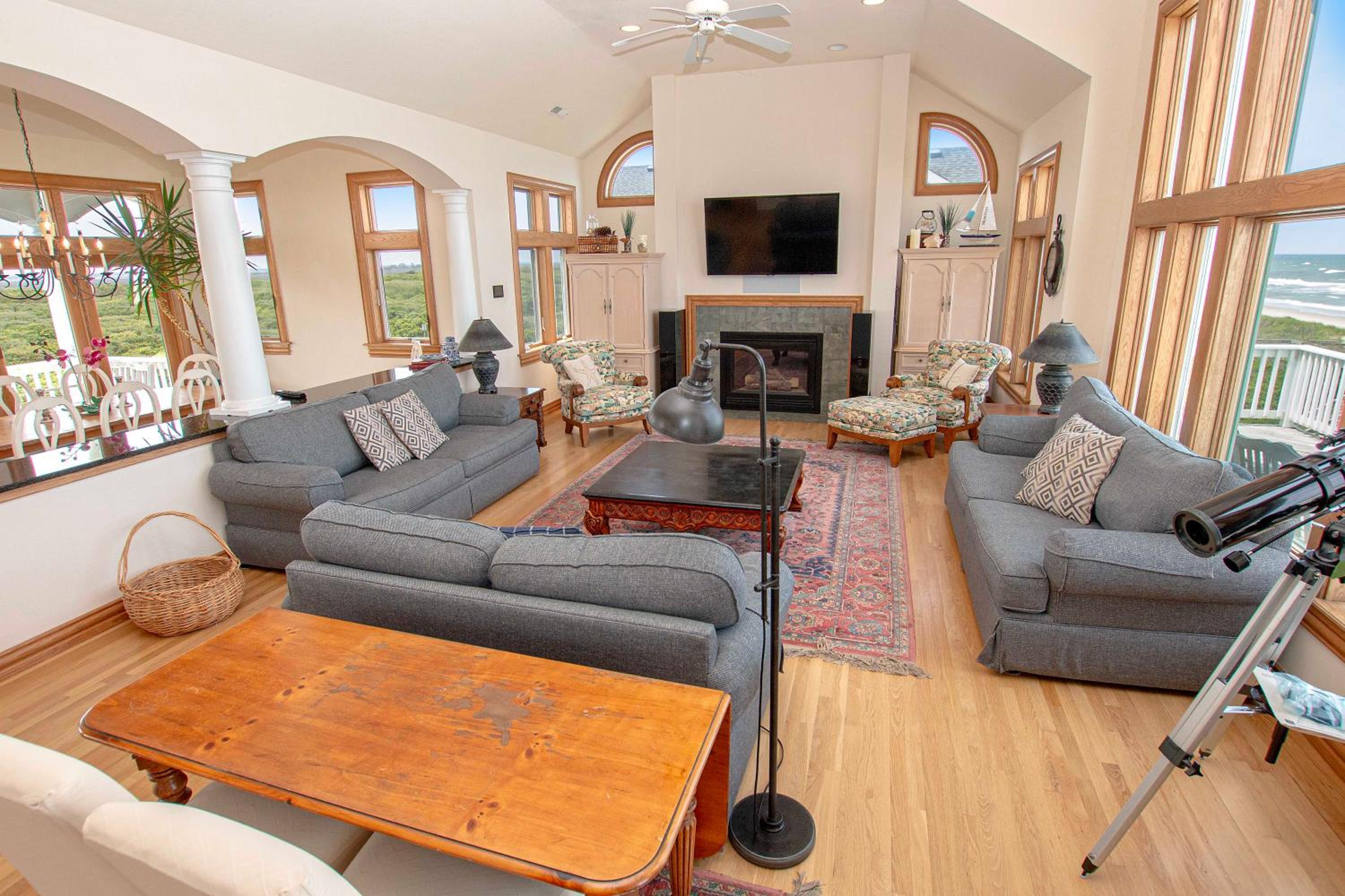OCEANFRONT, Pool, Pool Table, Private Beach Access, PI249, Wellfleet view 4