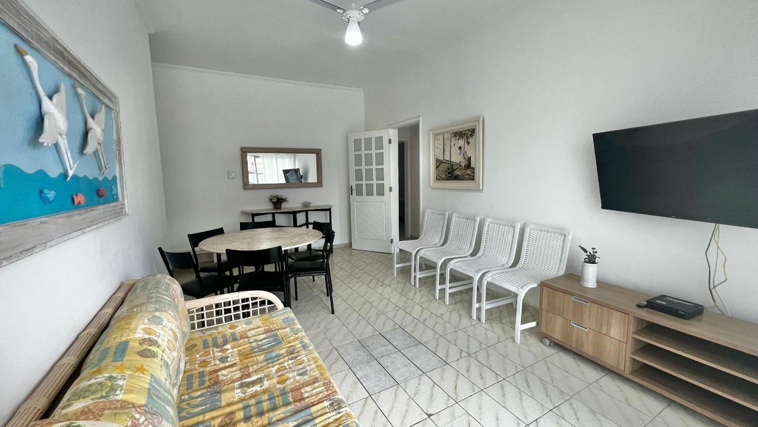Pé na Areia: 3 Dorms com Vista Deslumbrante
