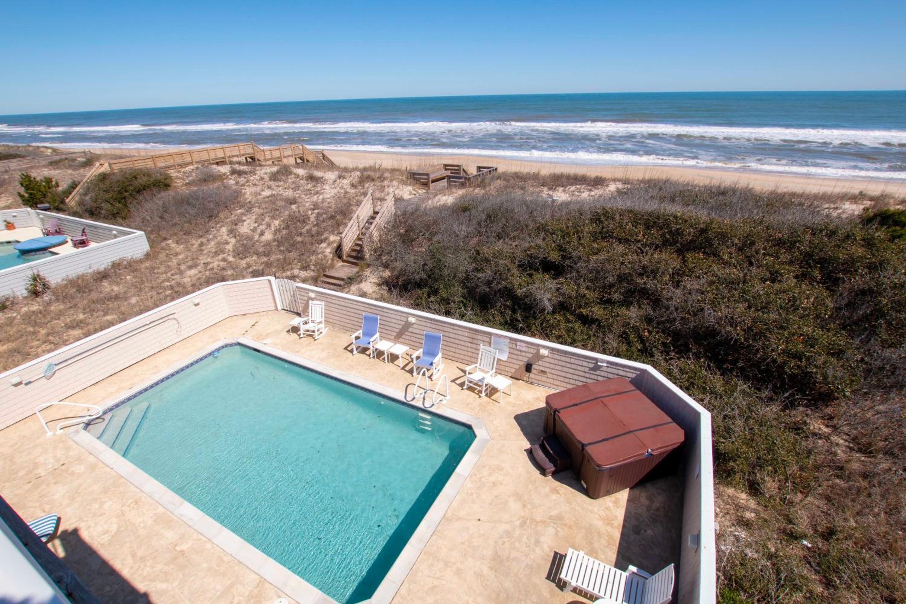 OCEANFRONT, Private Pool, Ocean Views, Private Beach Access, PI250, Windrift view 4