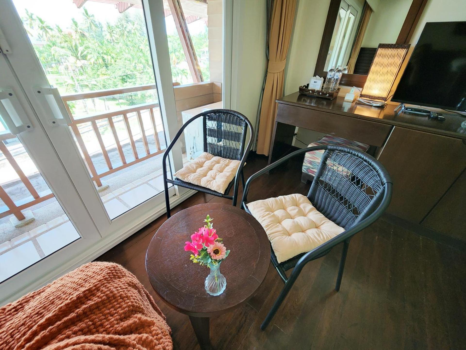 Lanta Mermaid Boutique House-Cozy Stay,Seaview, Delicious Breakfast,2 Minutes Walk to the Beach