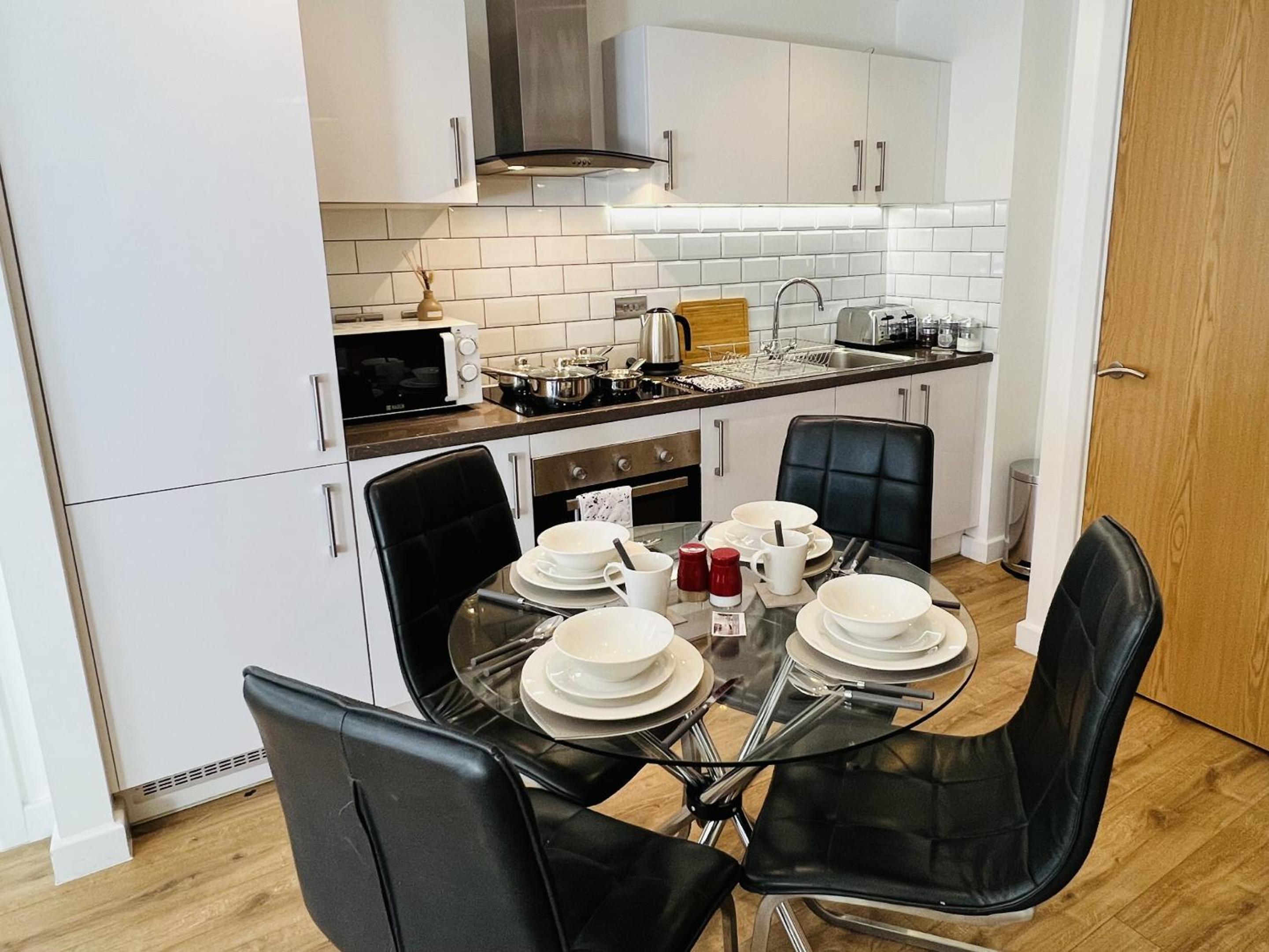 Lock Side Apartment Birmingham