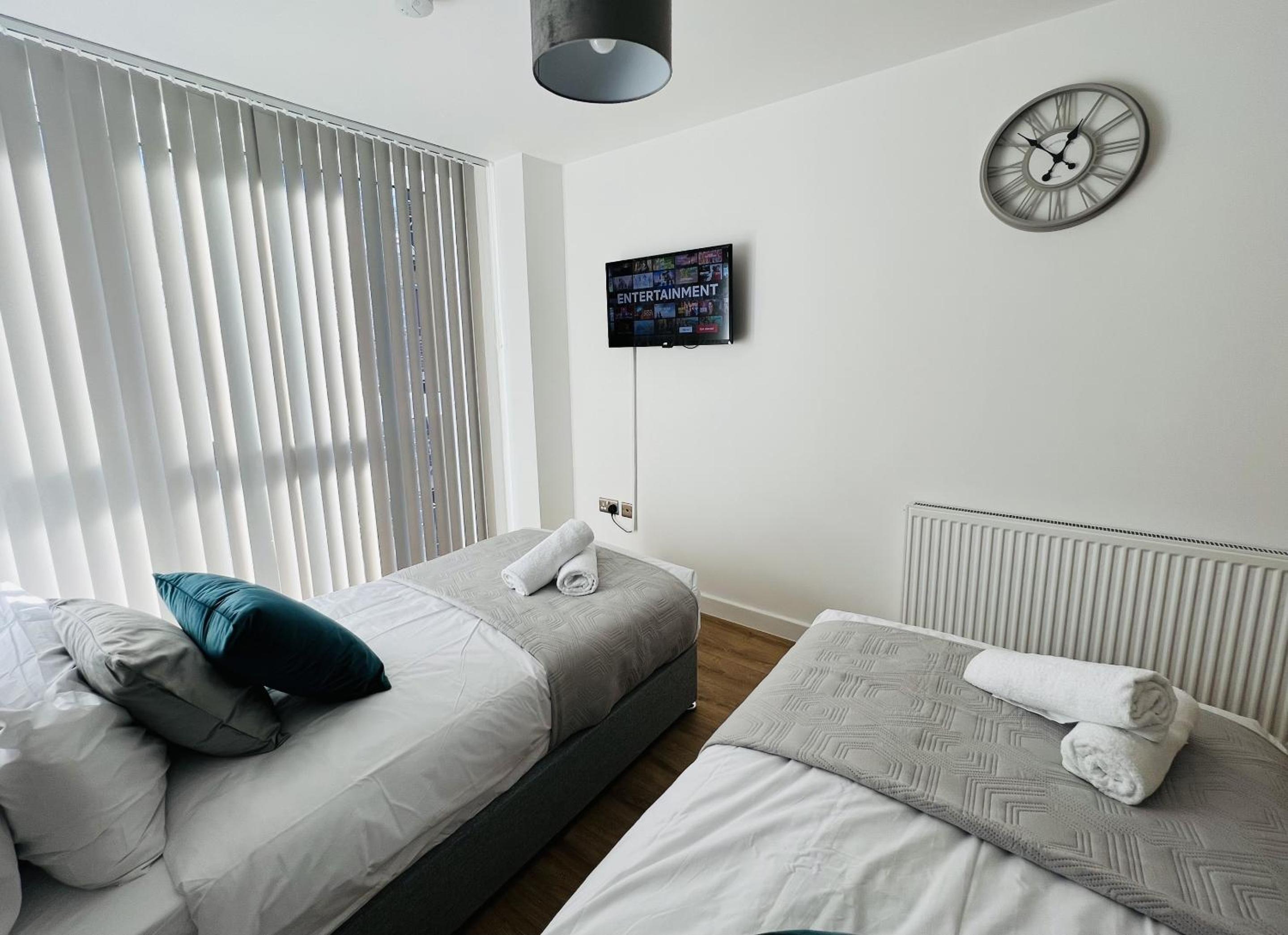Lock Side Apartment Birmingham
