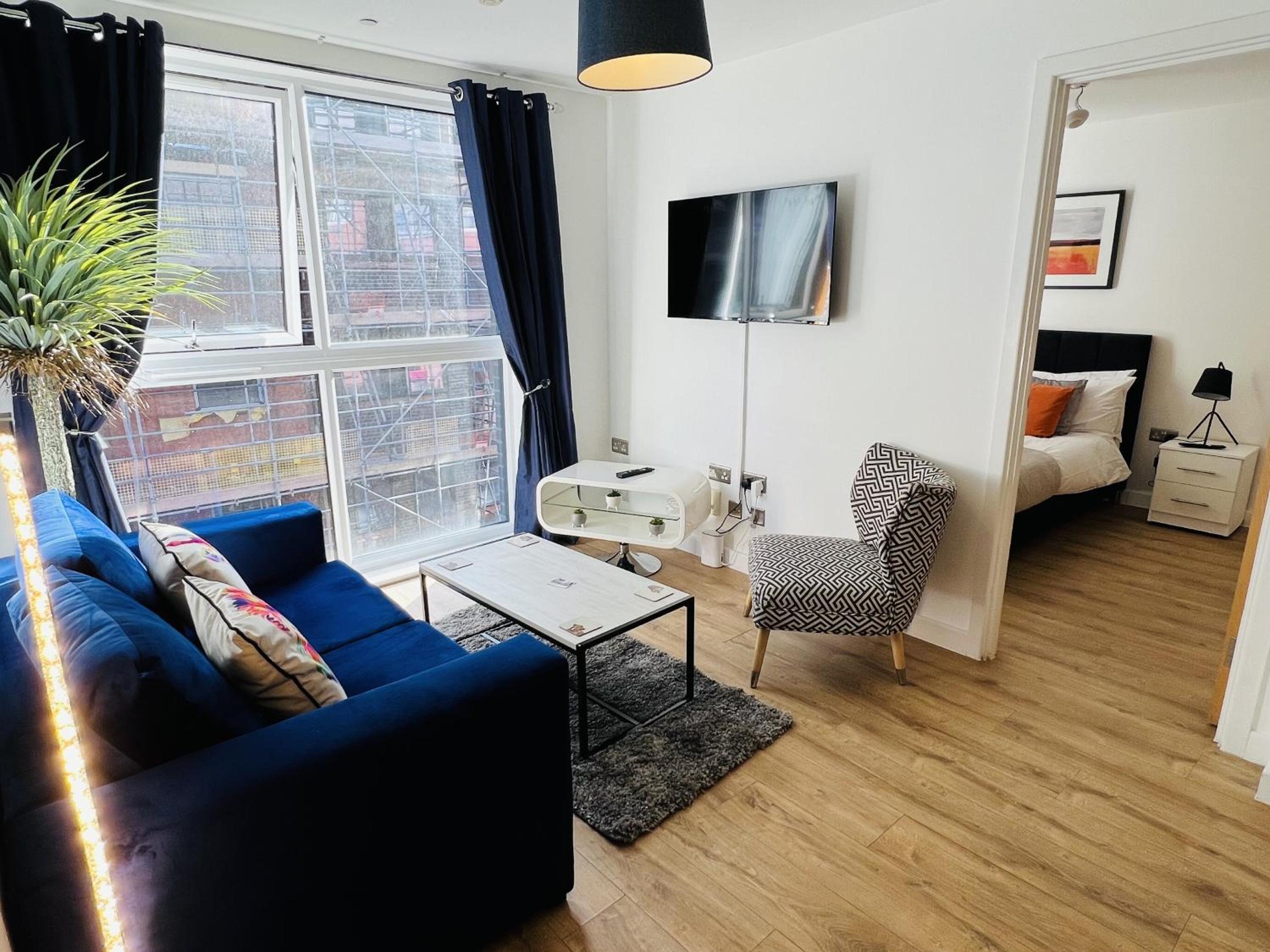 Lock Side Apartment Birmingham