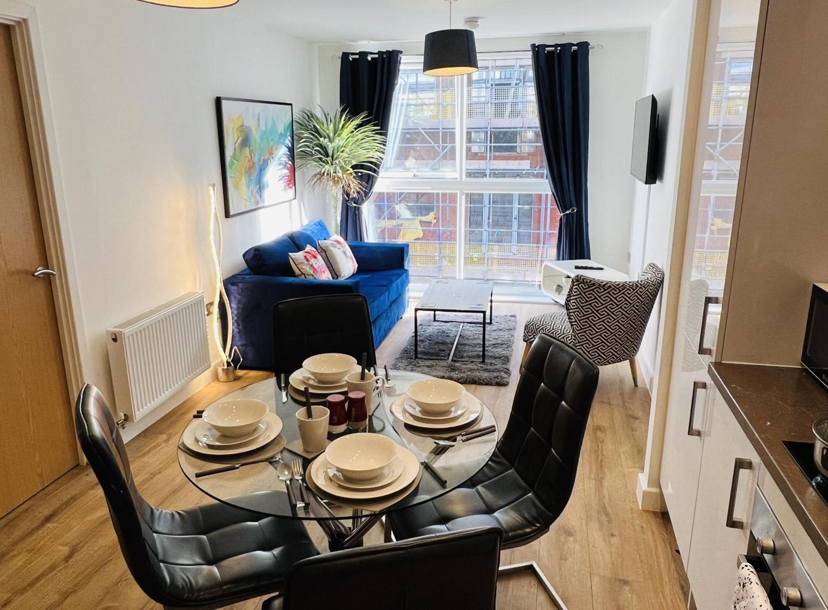 Lock Side Apartment Birmingham