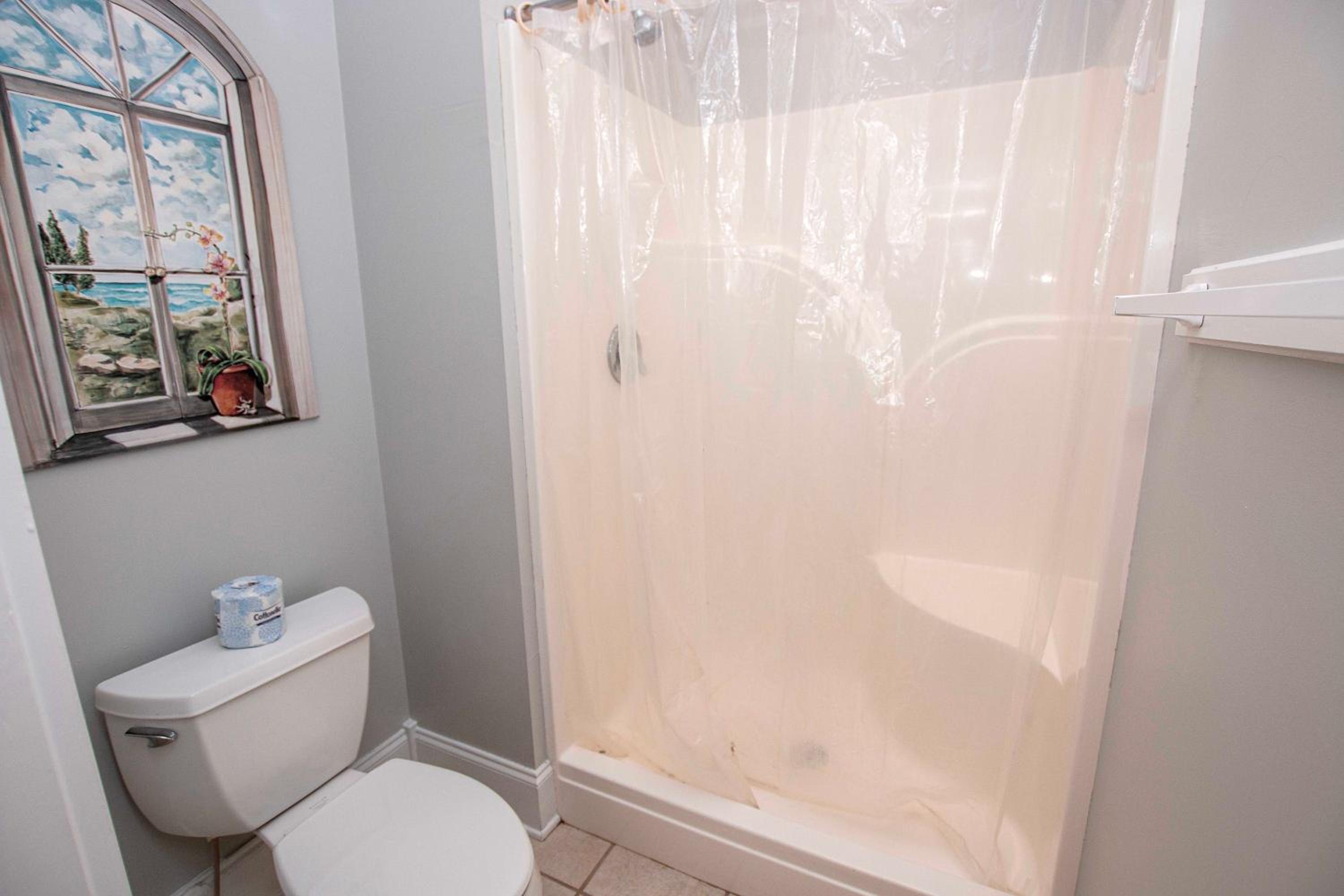 Oceanside, 8 BRs, Private Pool, Hot Tub, Close to Beach Access, PI62, Jewel of the Isle