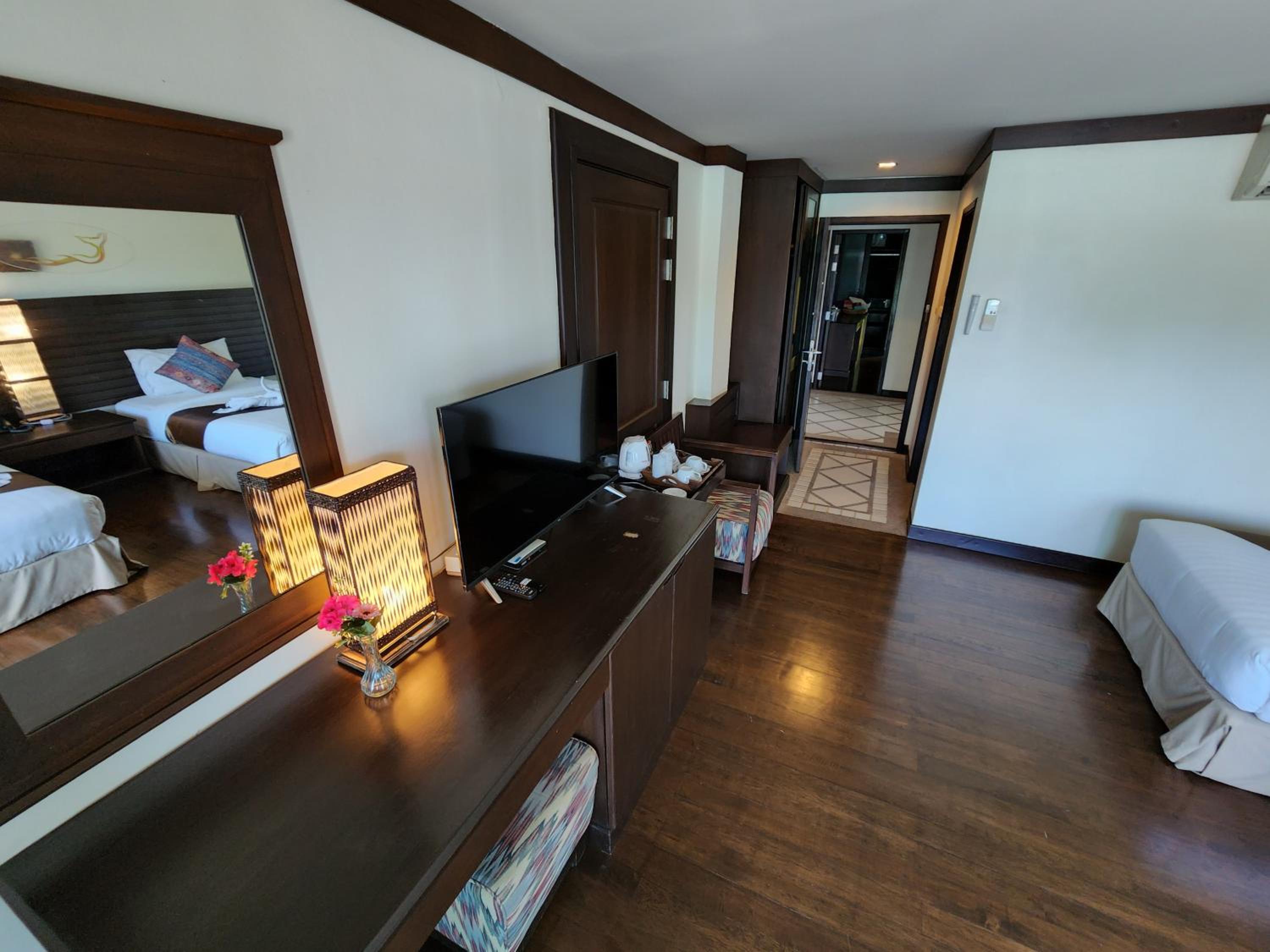 Lanta Mermaid Boutique House-Cozy Stay,Seaview, Delicious Breakfast,2 Minutes Walk to the Beach