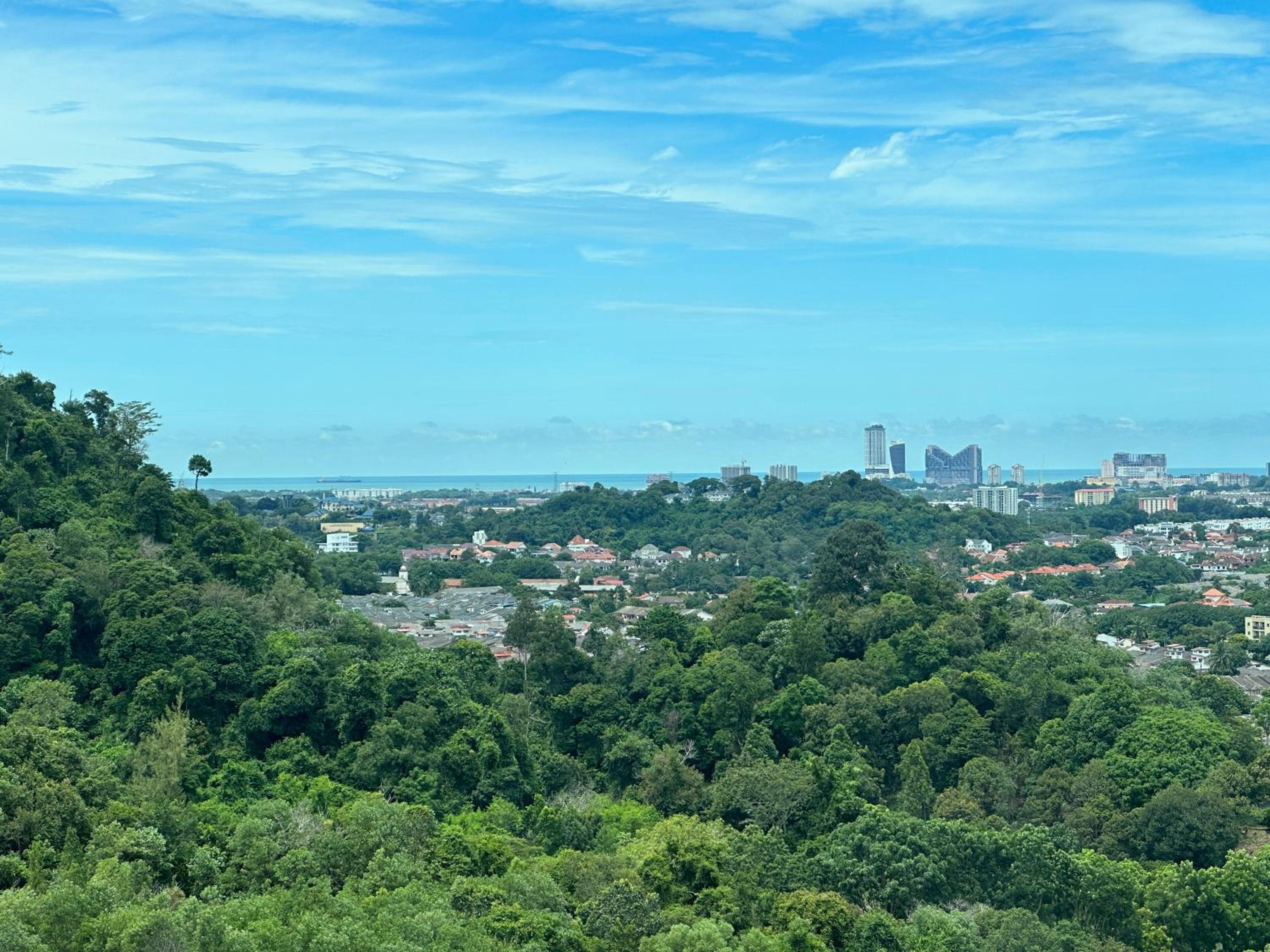 Nureenas Residence Condominium