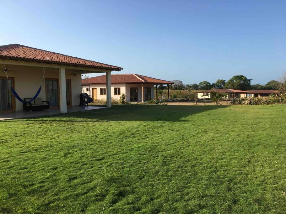 CASA PIÑA, Beautiful 2 Bedroom Home, Pedasi