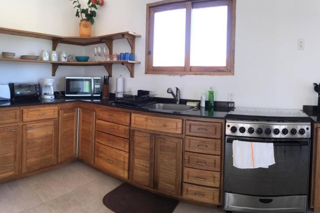 CASA PIÑA, Beautiful 2 Bedroom Home, Pedasi