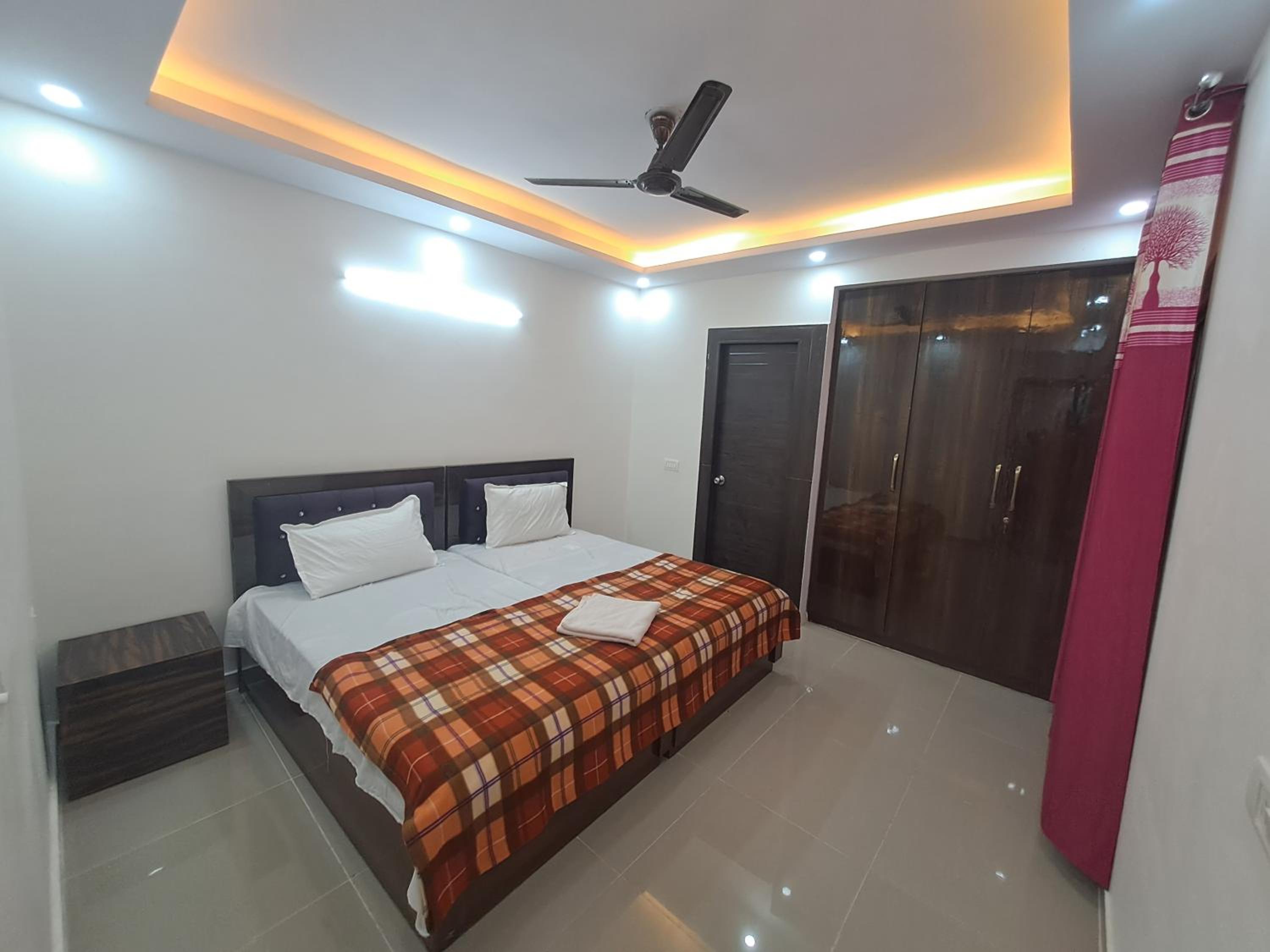 Gokul 2 Bhk Entire Flat , Nr Hindon Airport, Bhopura, Bharat City, Tila Mod, Ghaziabad, NCR