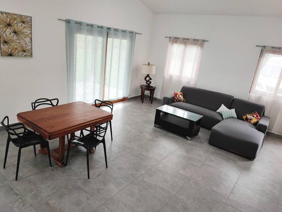 CASA MELON VILLA 5, 2 Bedroom Pedasi view 2