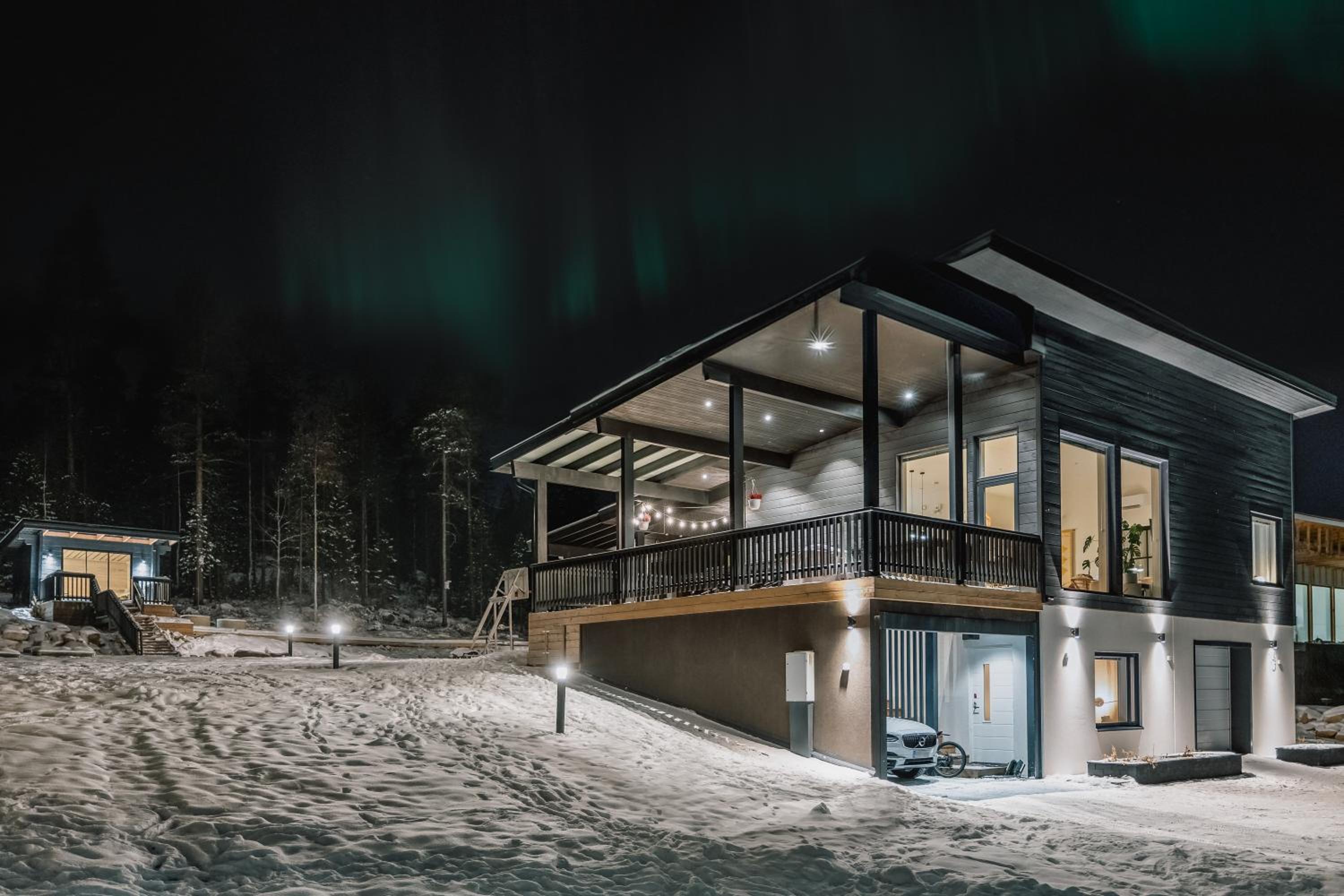 Arctic Juniper City Villa