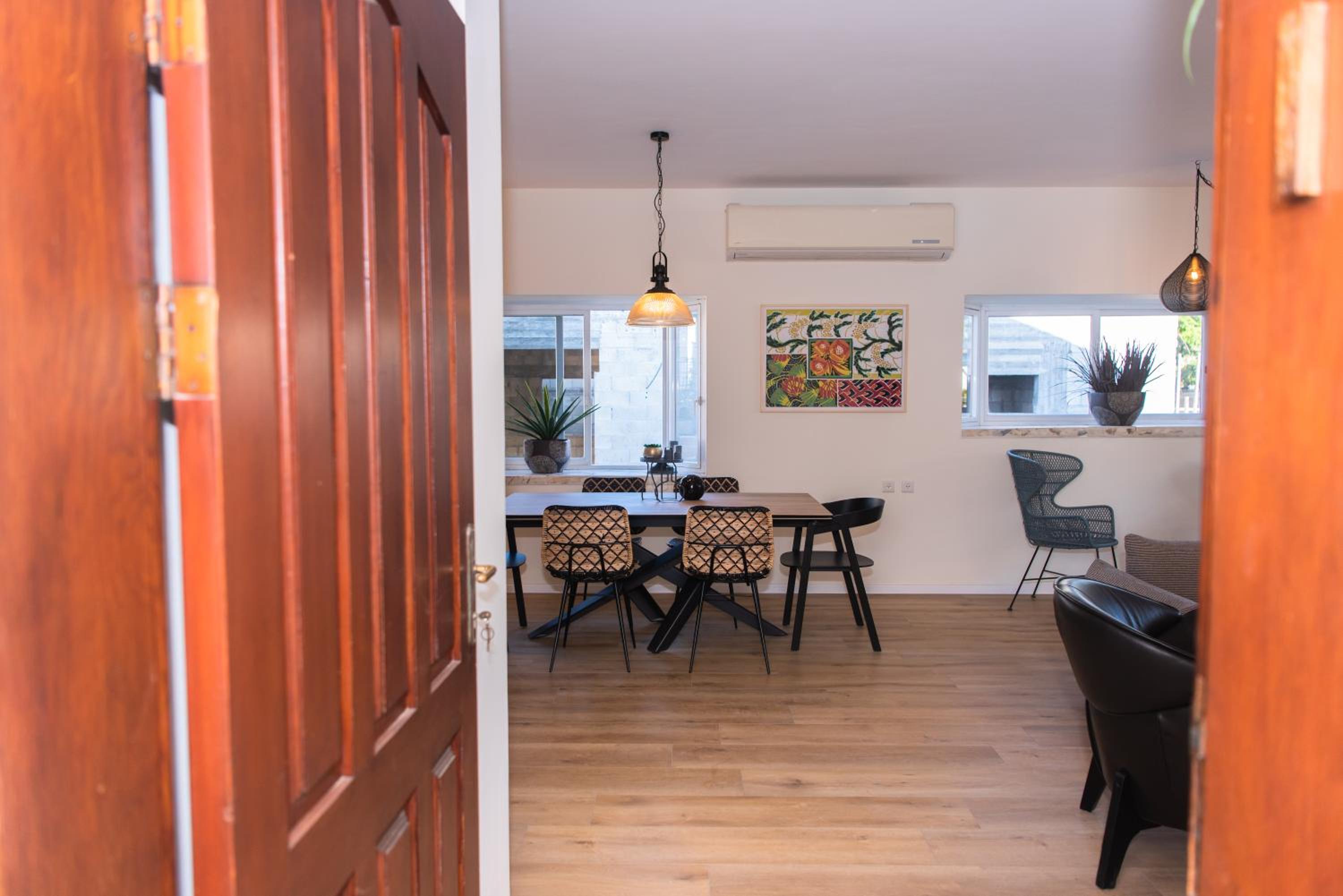 Ono Villa at Kiryat Ono view 3