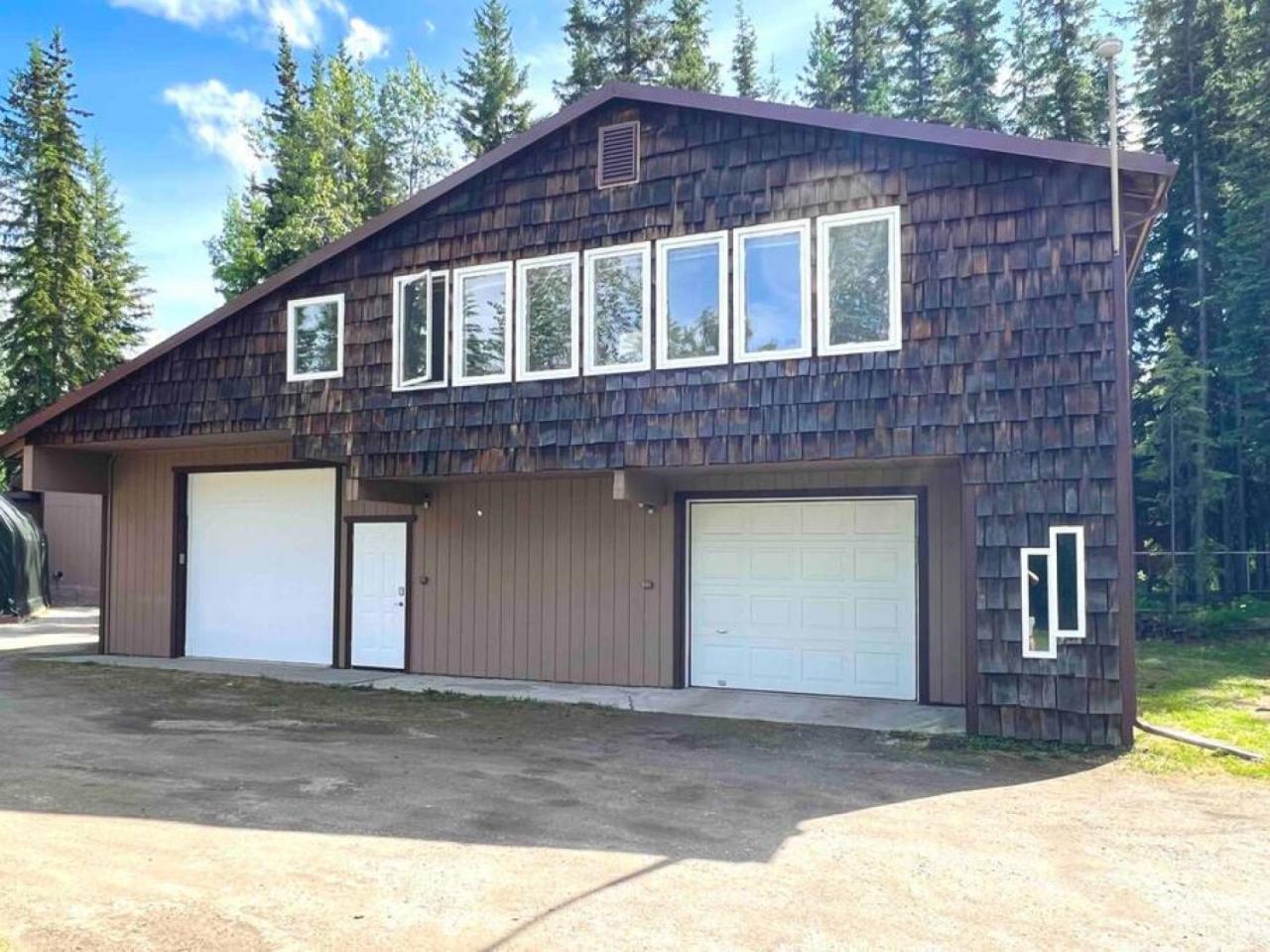 Hotel The Airport Chalet - Image 1