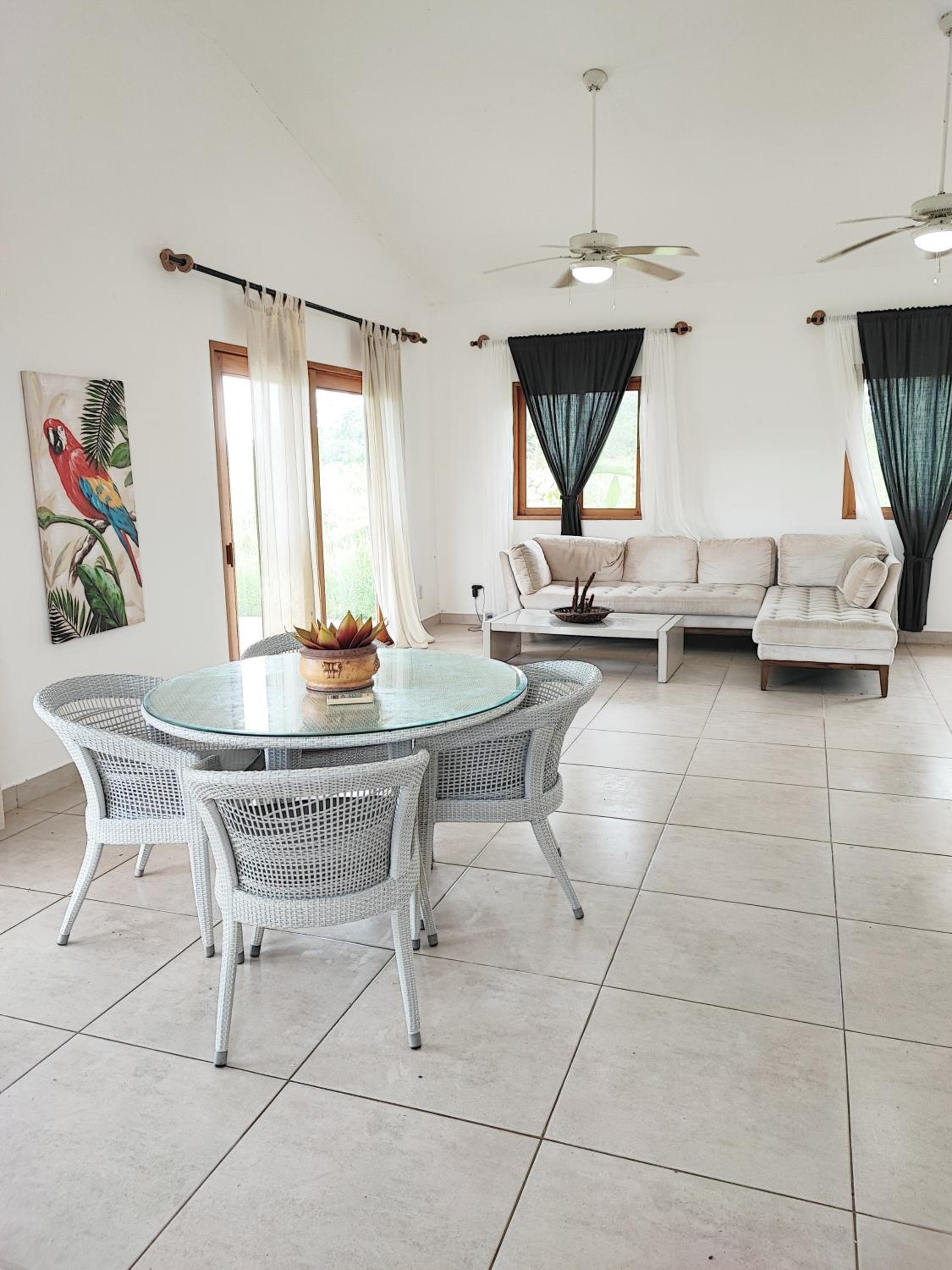 CASA PIÑA, Beautiful 2 Bedroom Home, Pedasi