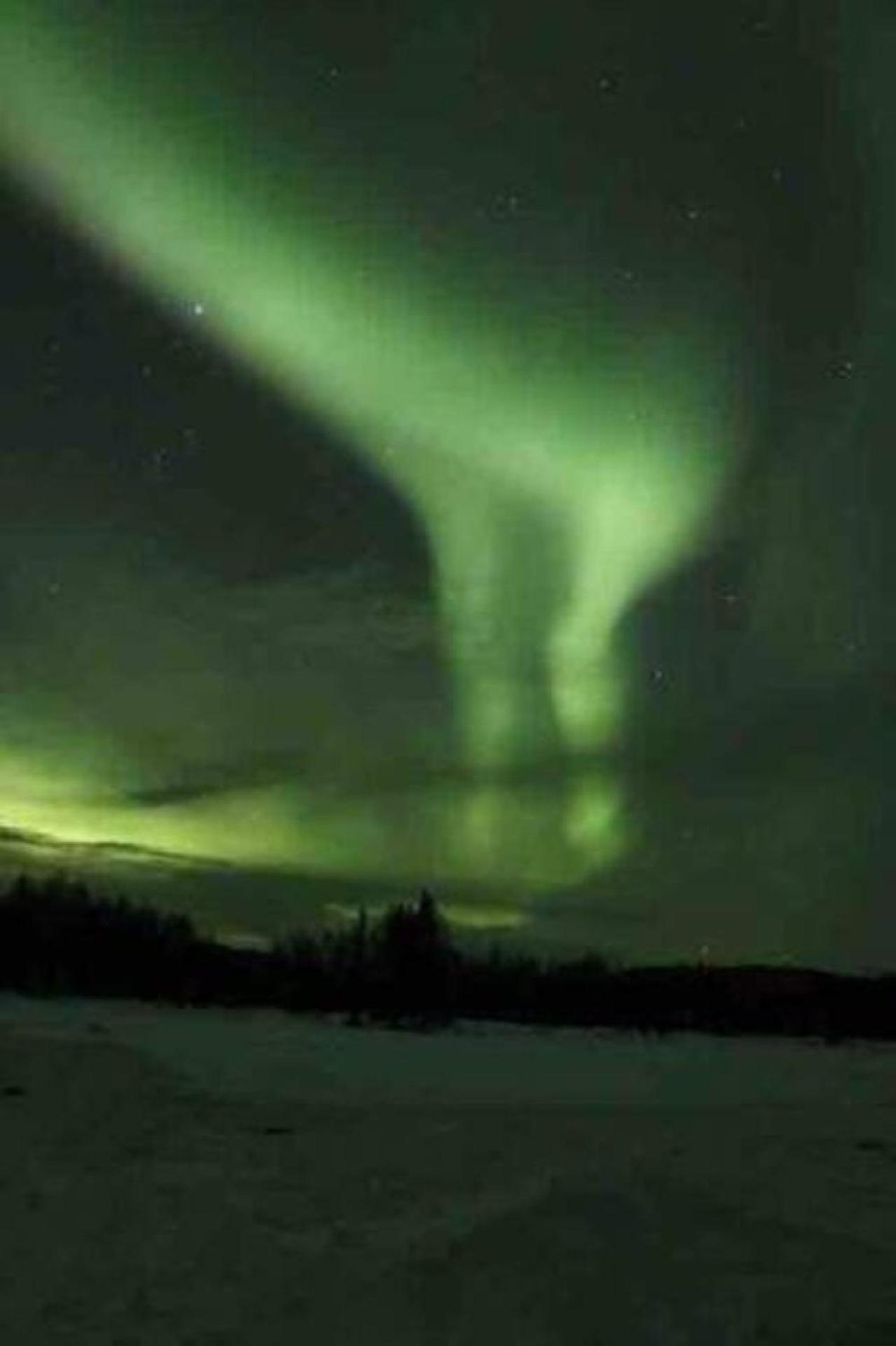 Northern Lights Layover view 5