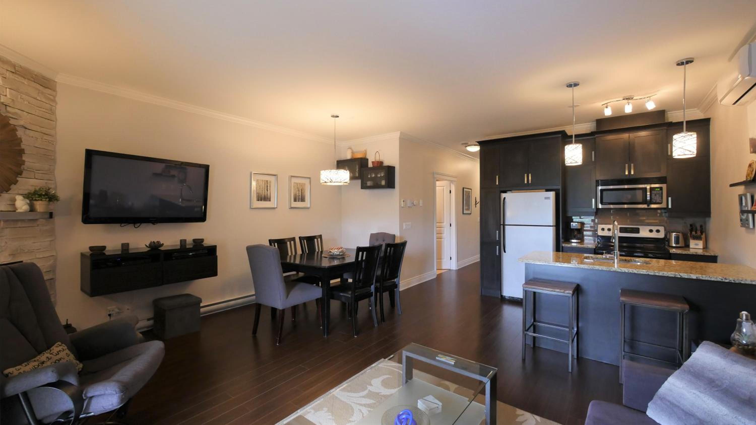 Le 204 Champlain Bromont