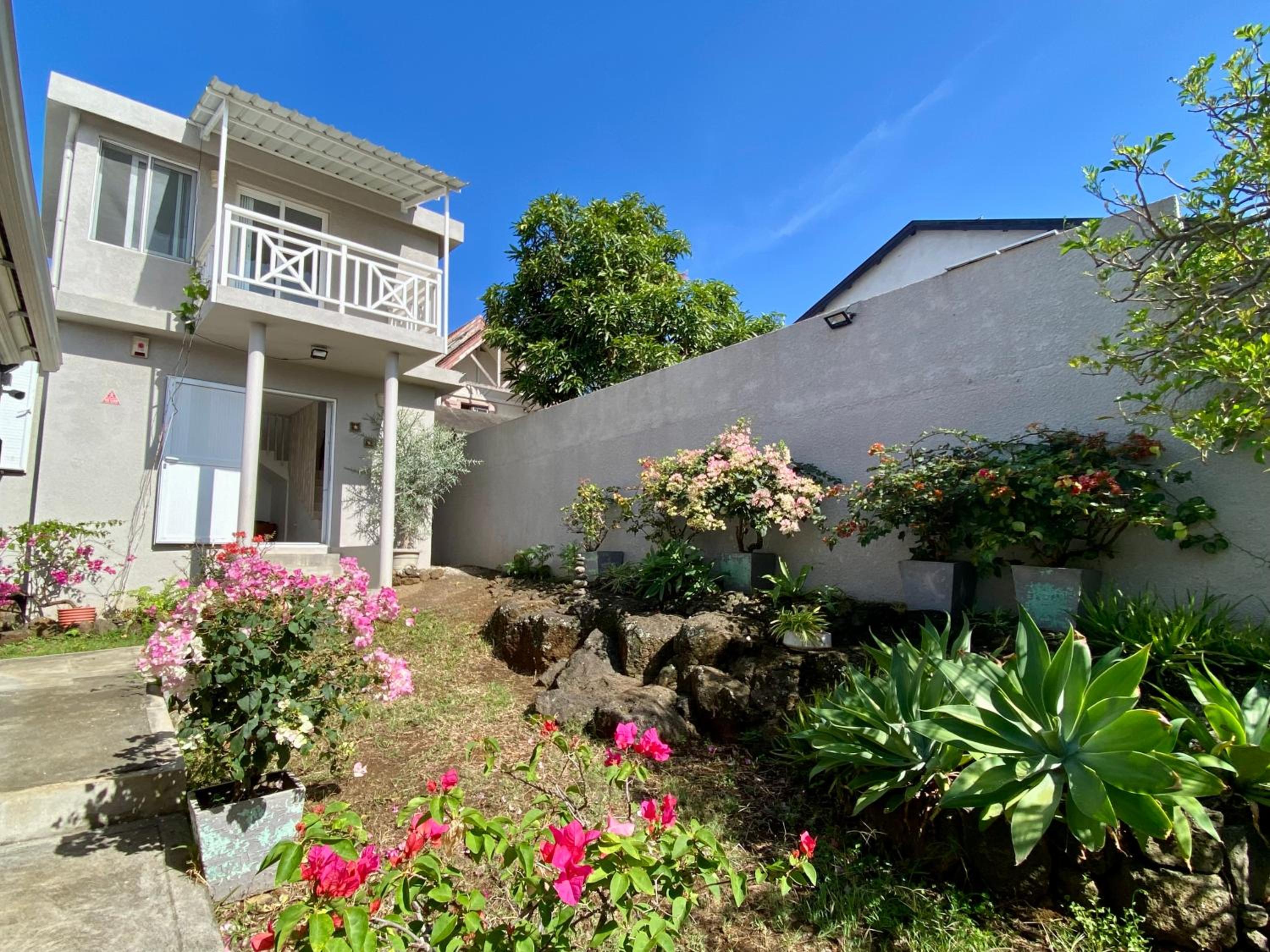 MovArt Villa view 5