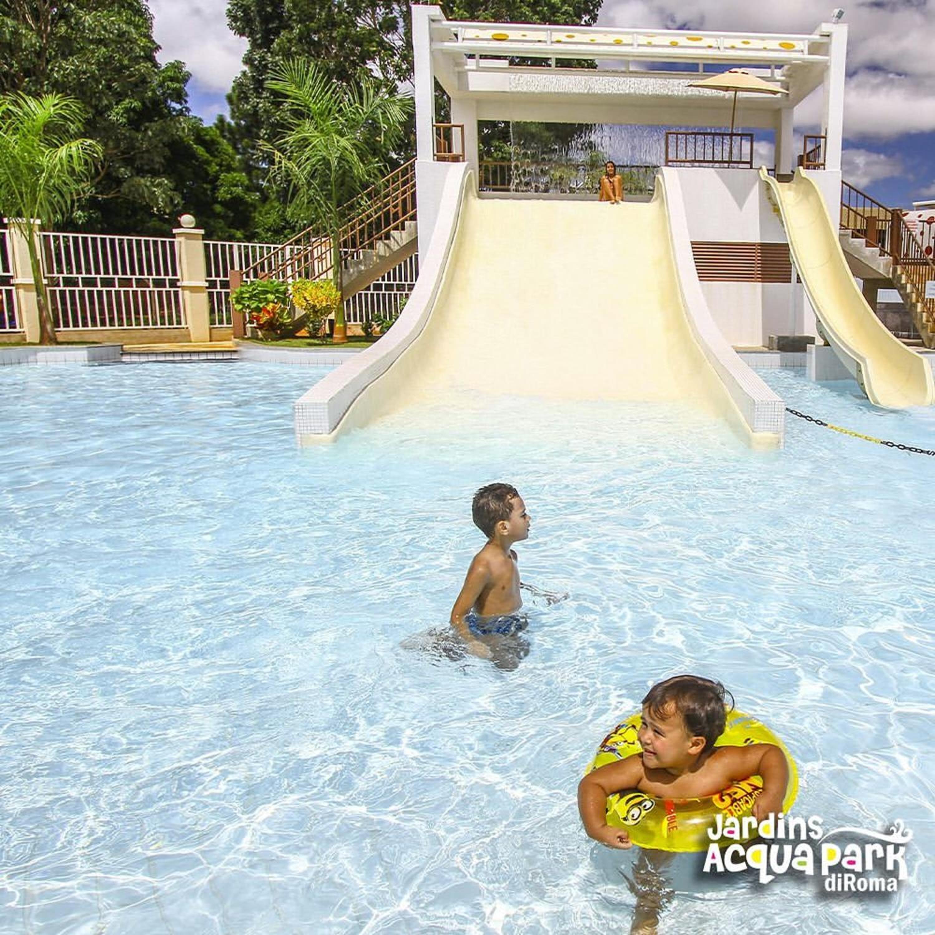 Lacqua diRoma - Com roupas de cama - com 1 dia de acesso ao diRoma Acqua Park, Splash e Slide