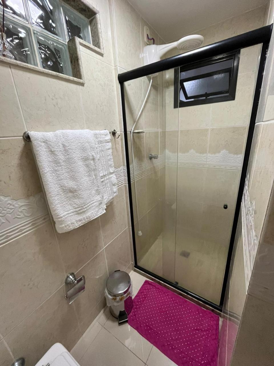 Apartamento familiar com vista para o mar em Guarapari Praia do Morro, frente ao Marlim!!!