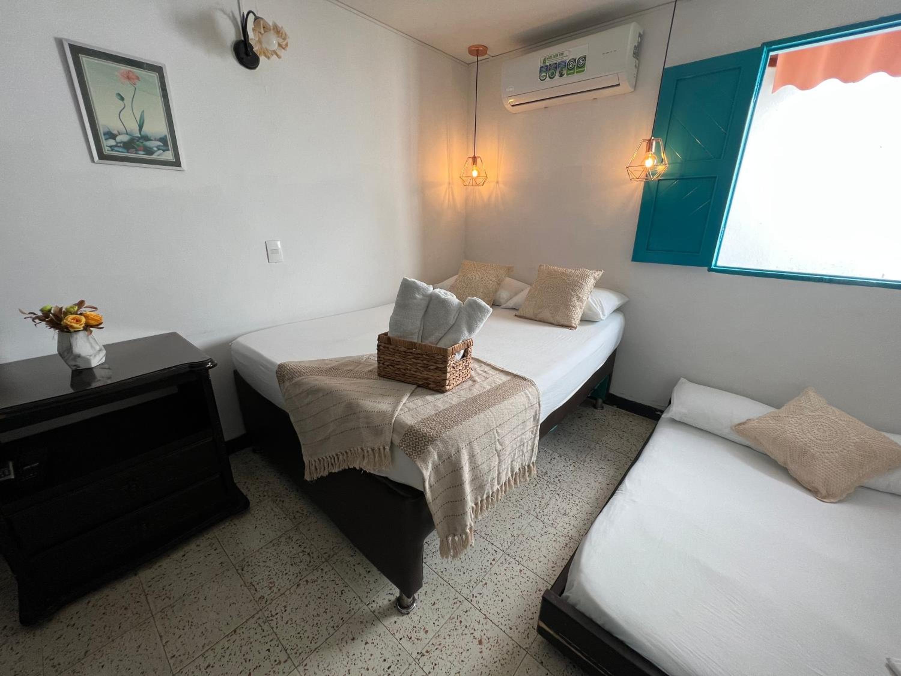 Cabaña La Aldea - Santorini Colombiano
