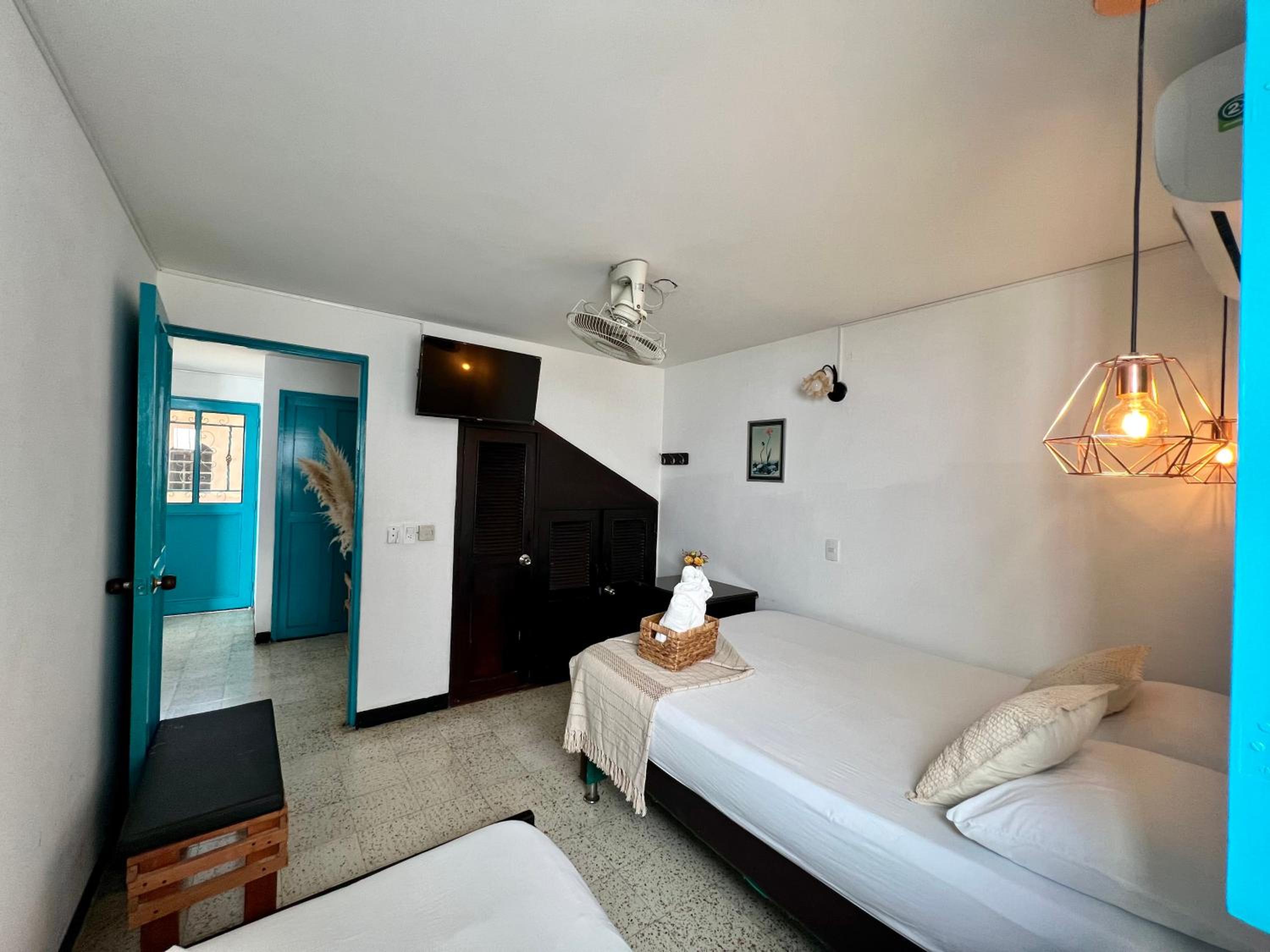 Cabaña La Aldea - Santorini Colombiano
