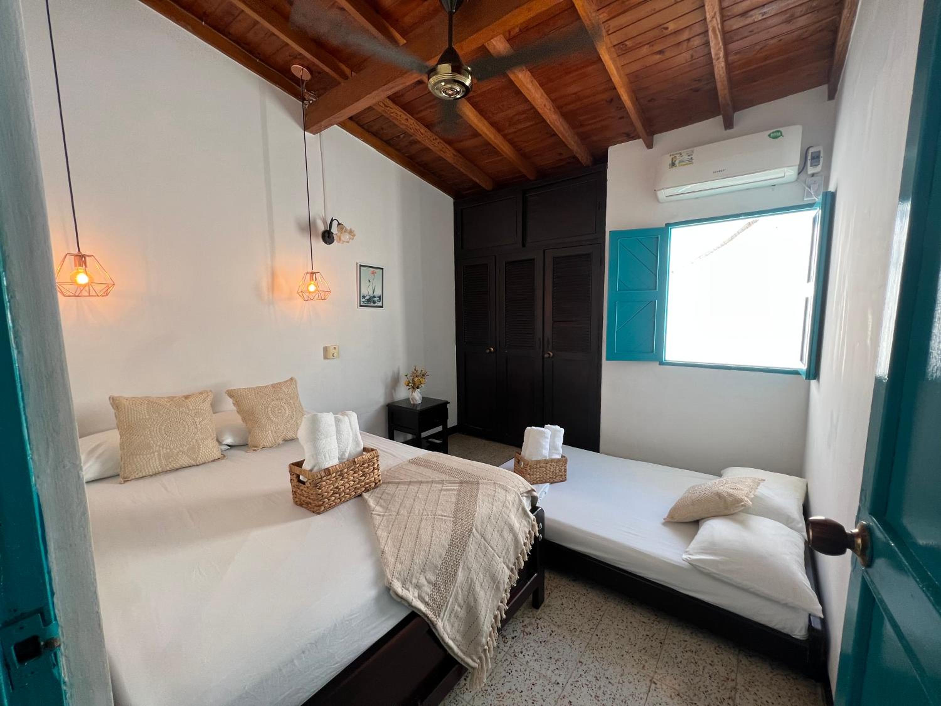 Cabaña La Aldea - Santorini Colombiano