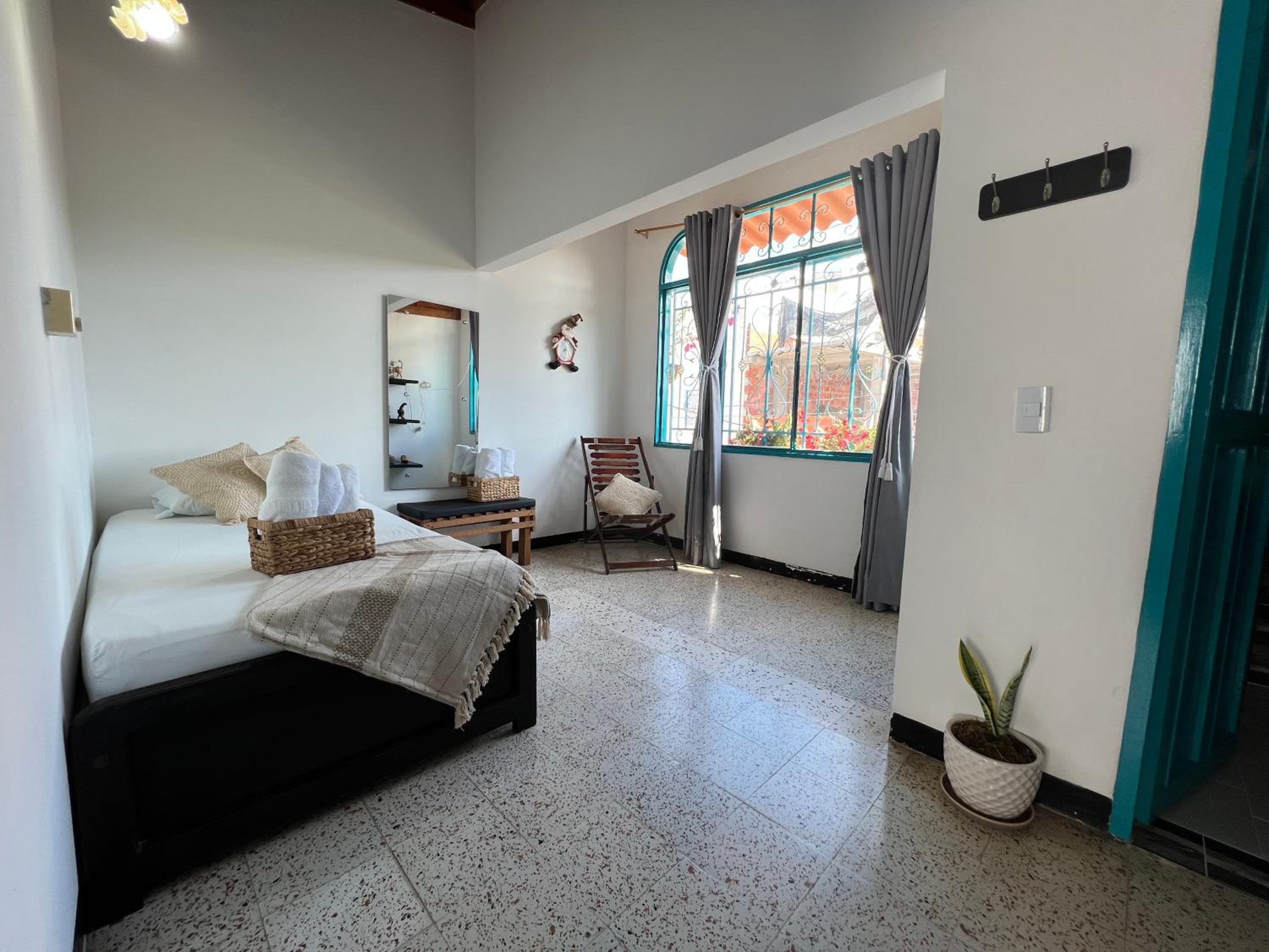 Cabaña La Aldea - Santorini Colombiano