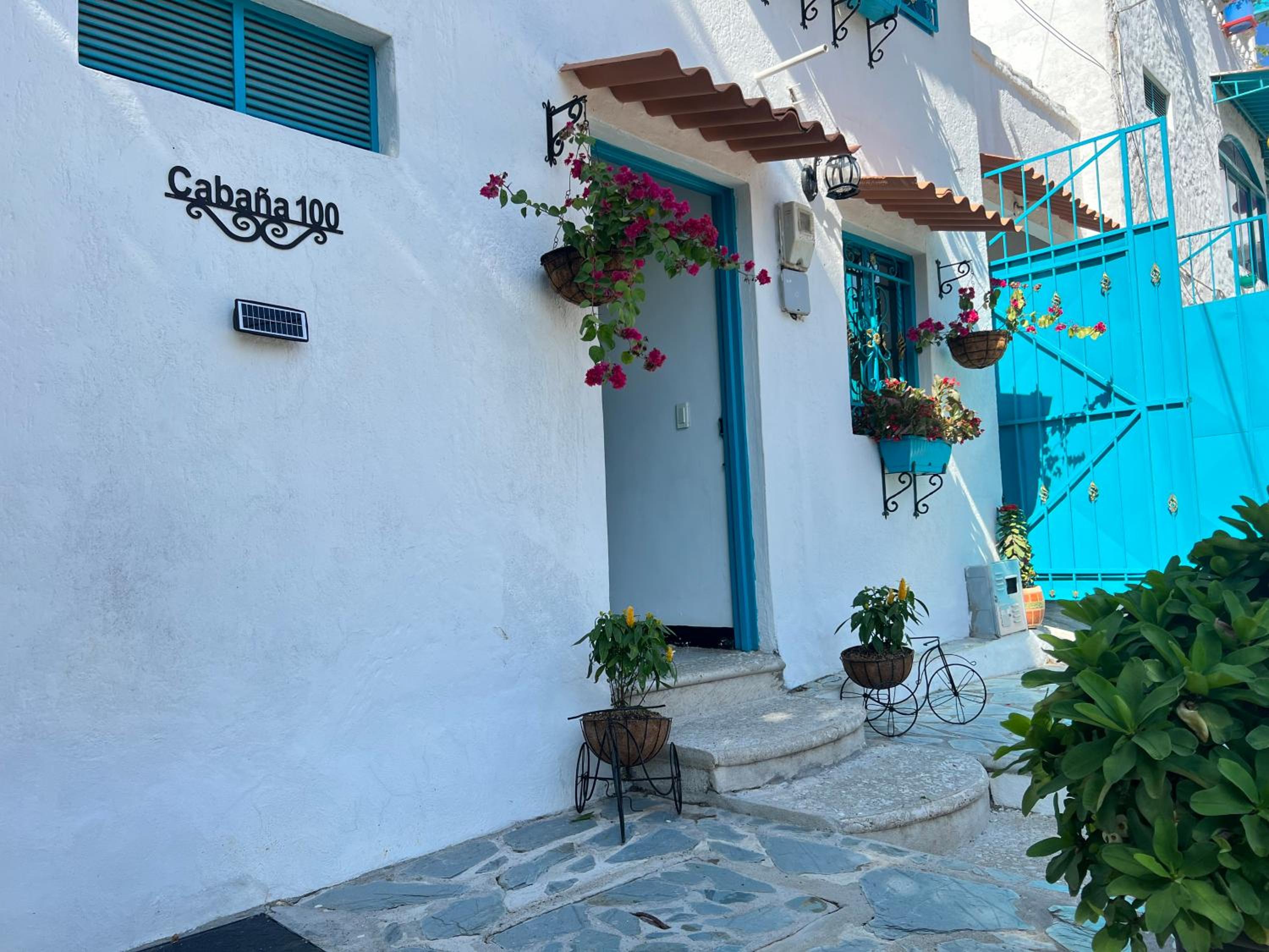 Cabaña La Aldea - Santorini Colombiano
