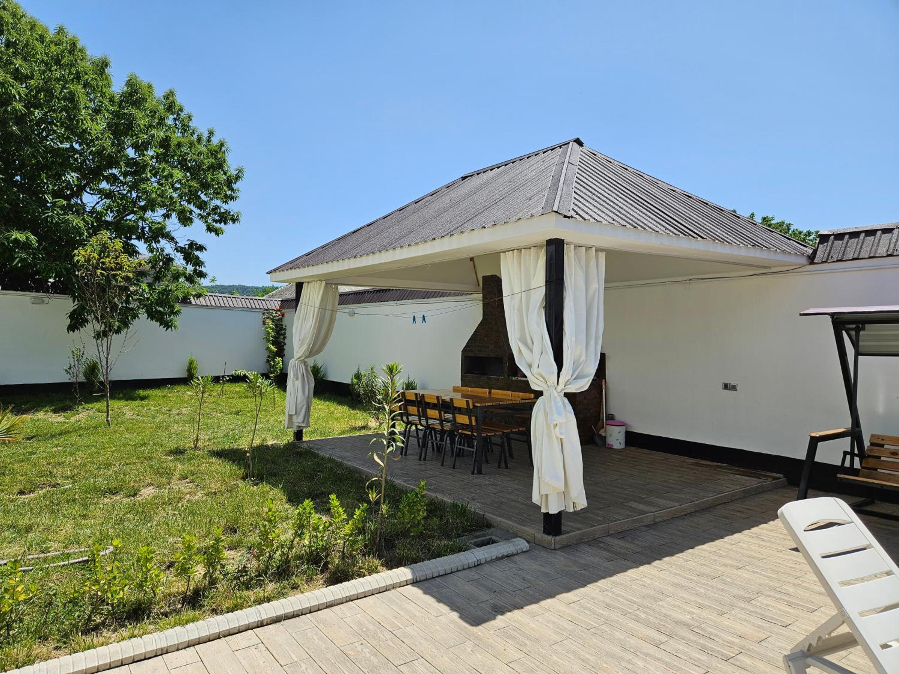 Qafqaz Milan Villa With Outdoor Heated Pool