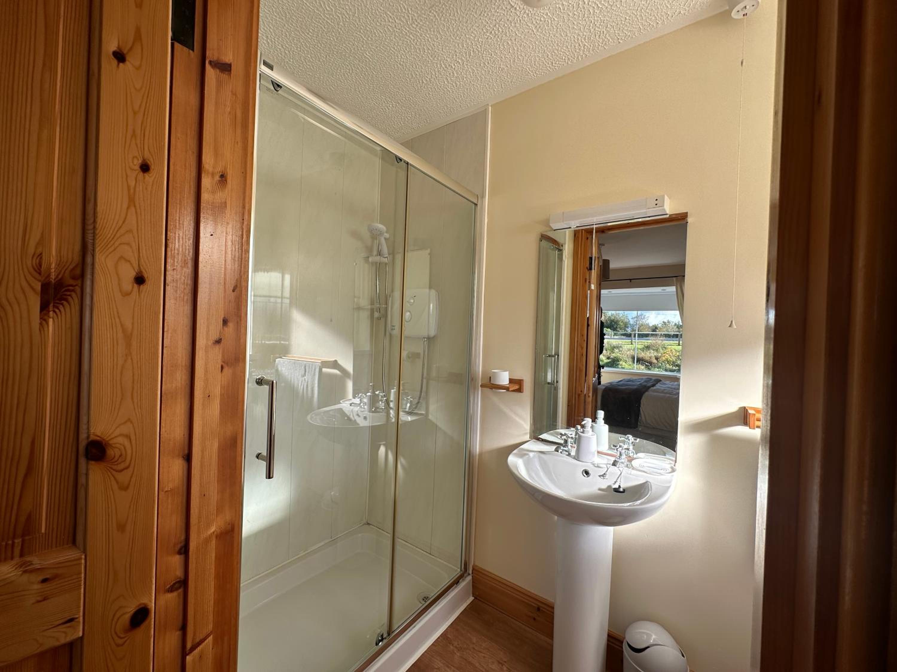 House in Glenties view 4