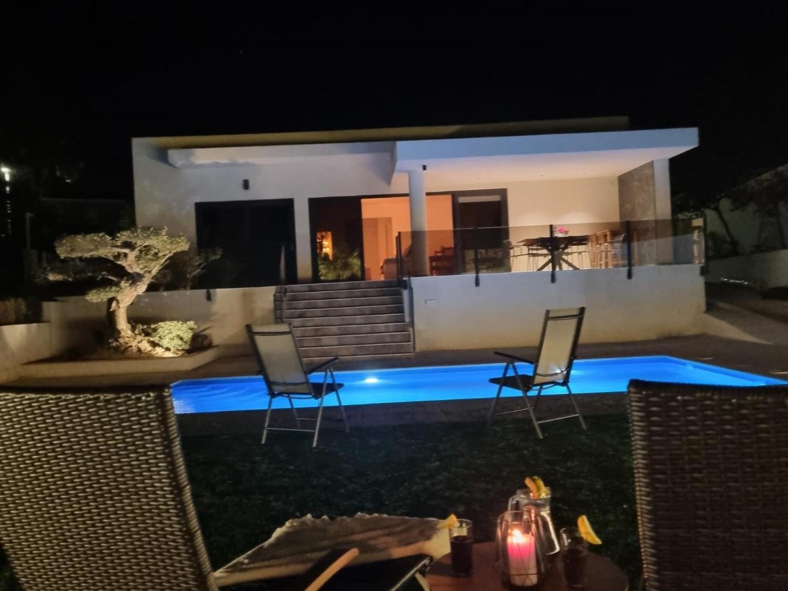Villa con tres palmeras