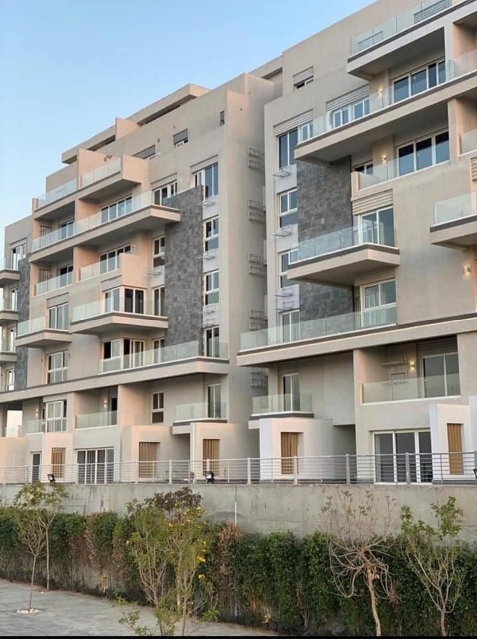 Hotel apartment at Mountain View I city compound