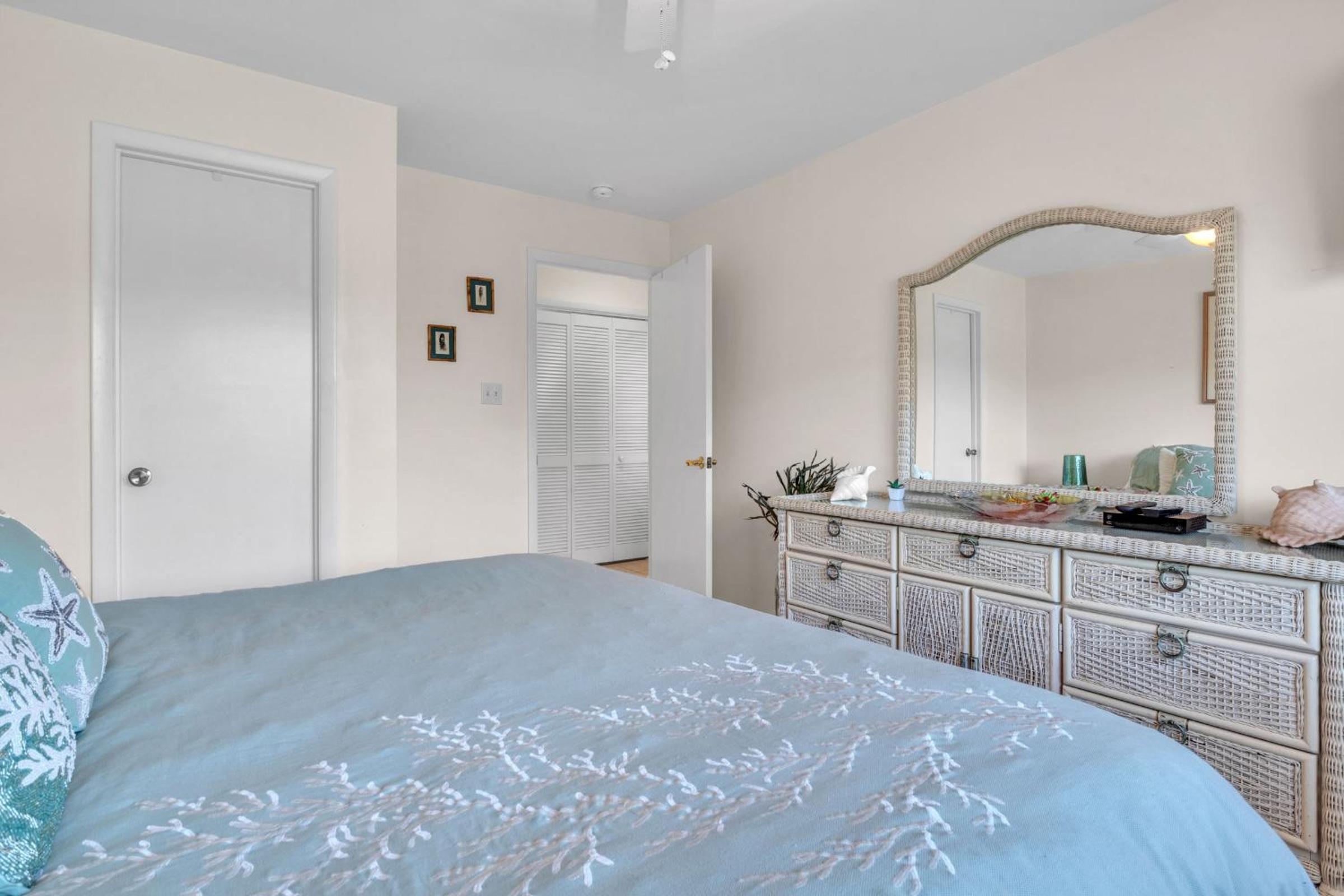 #7 Ocean Court by Oak Island Accommodations