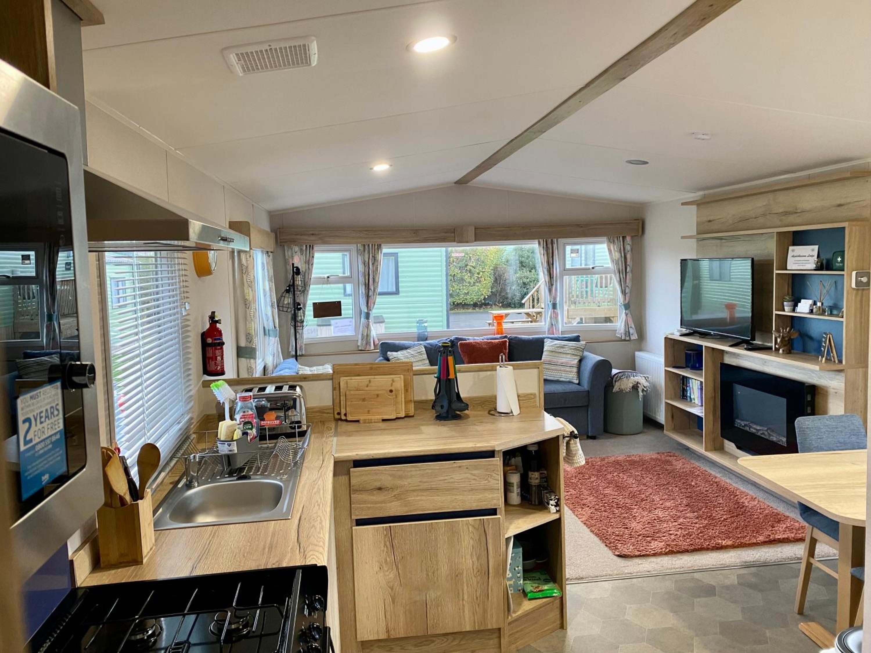 Appleblossom Lodge, Lido Leisure Park, Knaresborough view 3