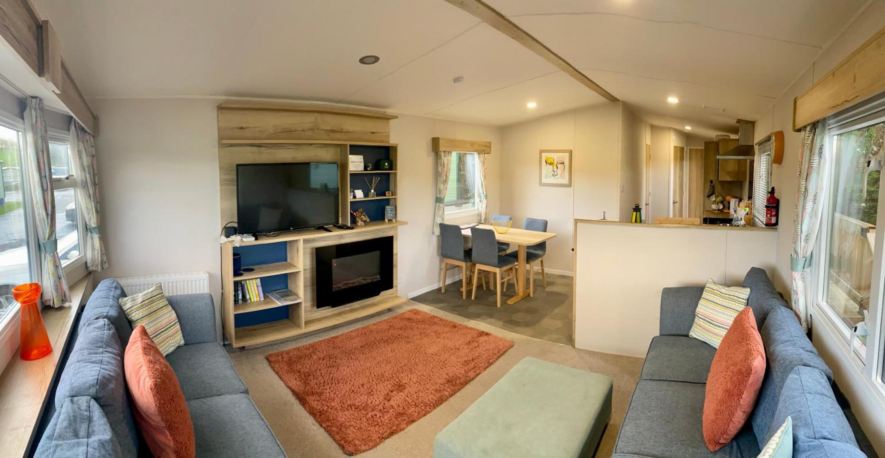Appleblossom Lodge, Lido Leisure Park, Knaresborough view 5
