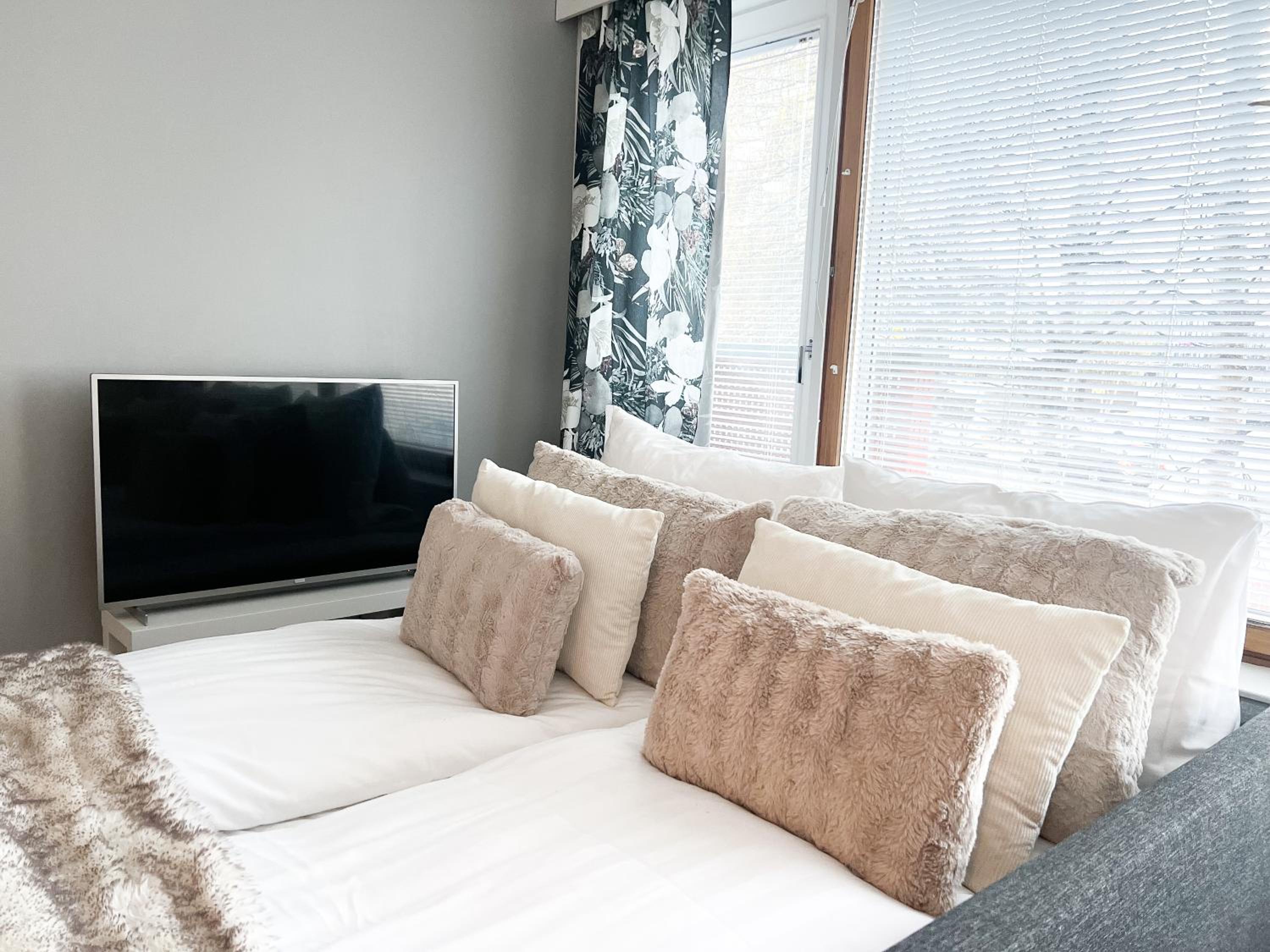 Cozy city suites