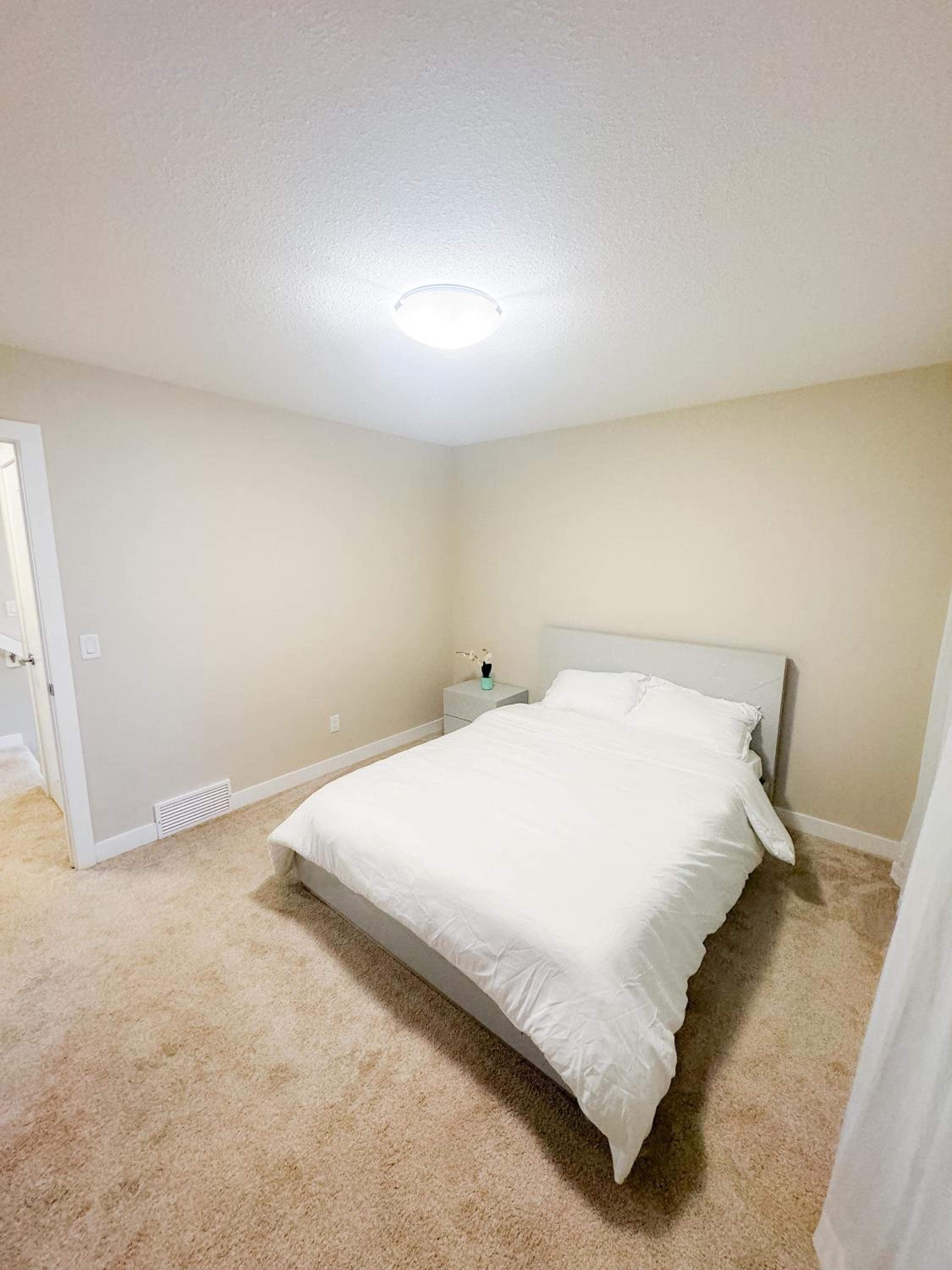 Entire house to yourselves - NO basement sharing