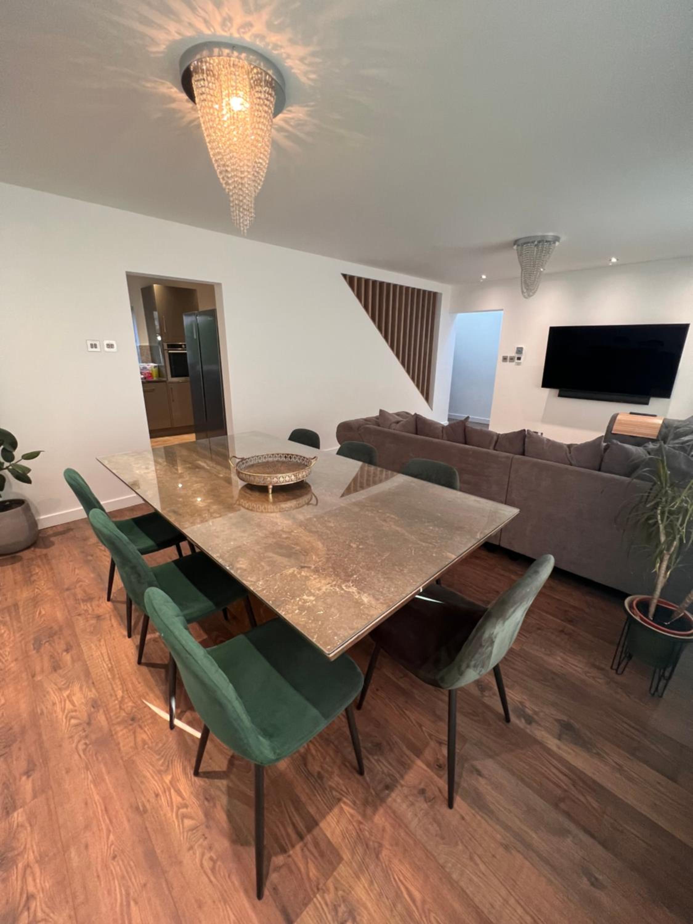 Modern 4 bedroom entire house 8 Sleep view 2