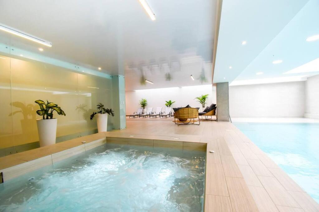 Luxury & Cozy apartment near La Carolina park view 4
