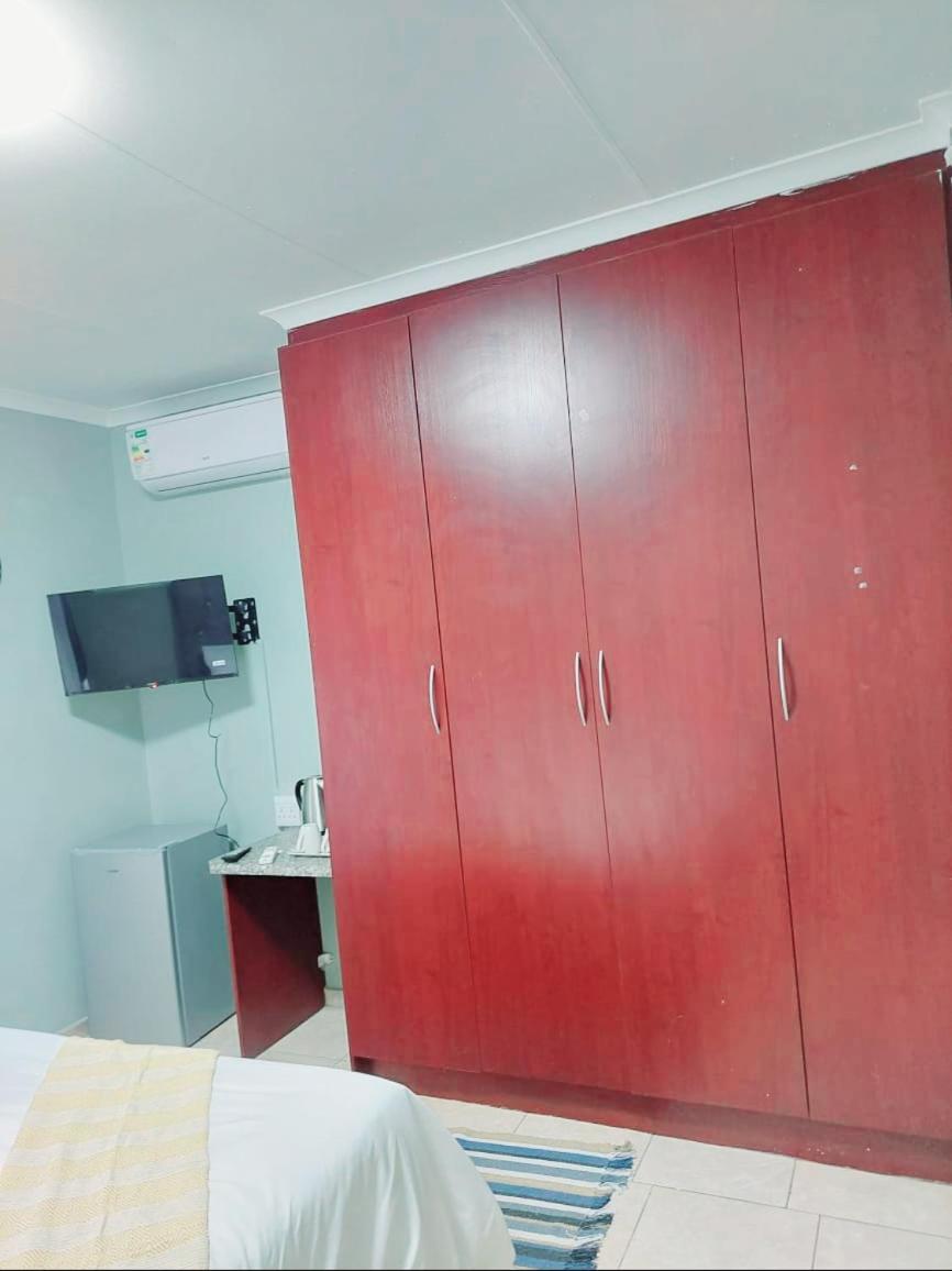 Photo 21
