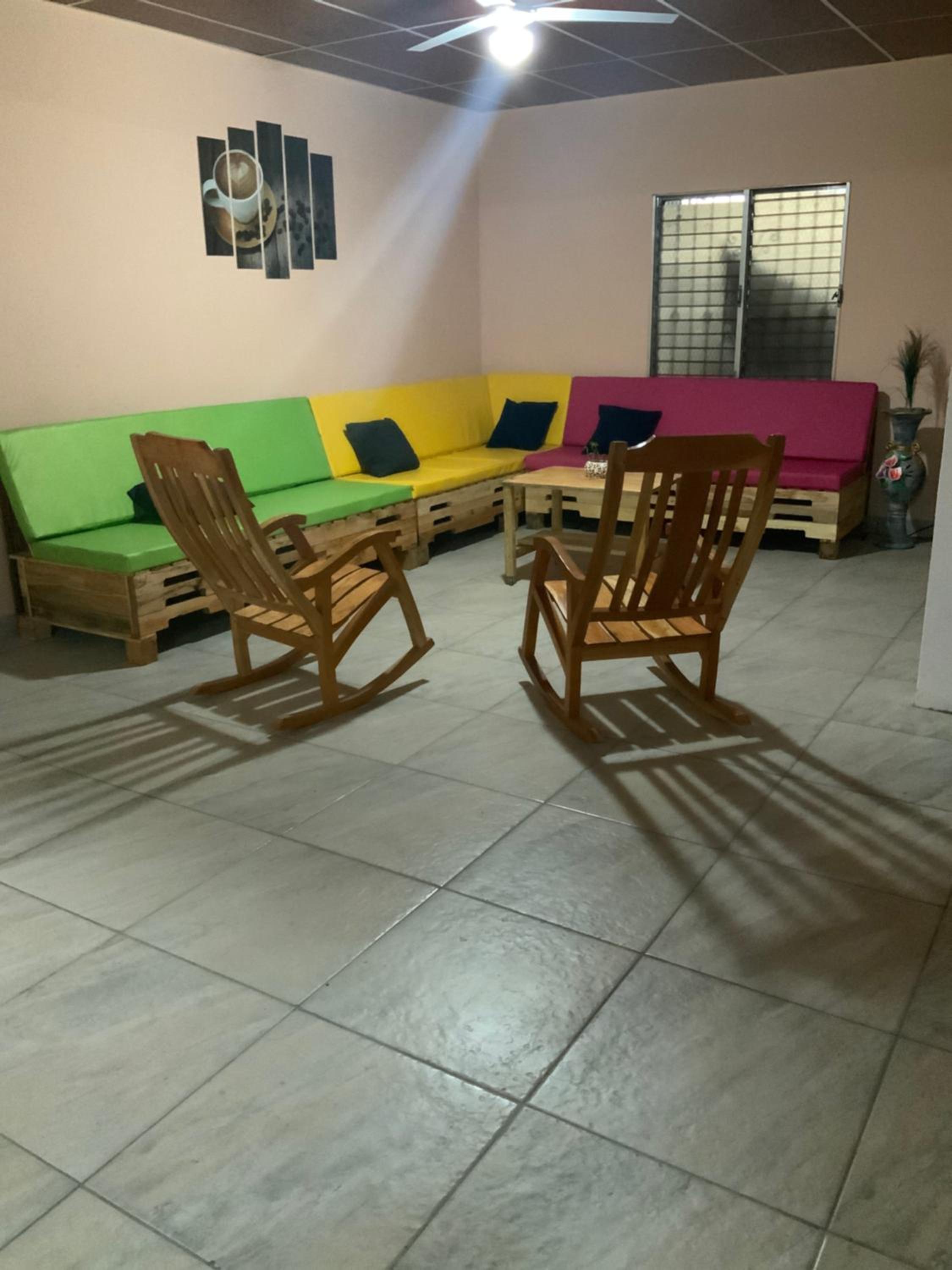 lounge