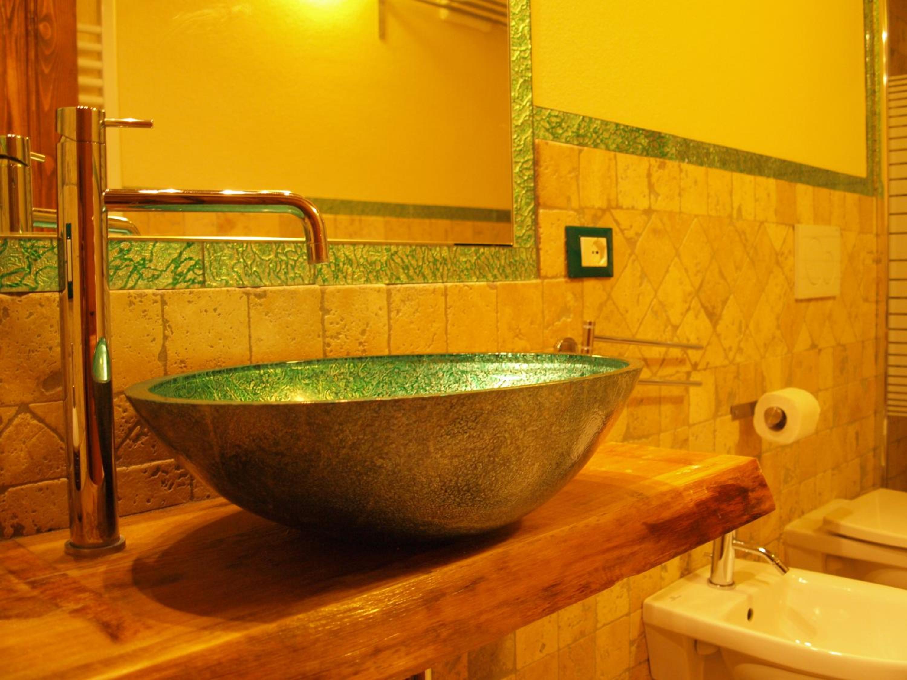 Photo 77