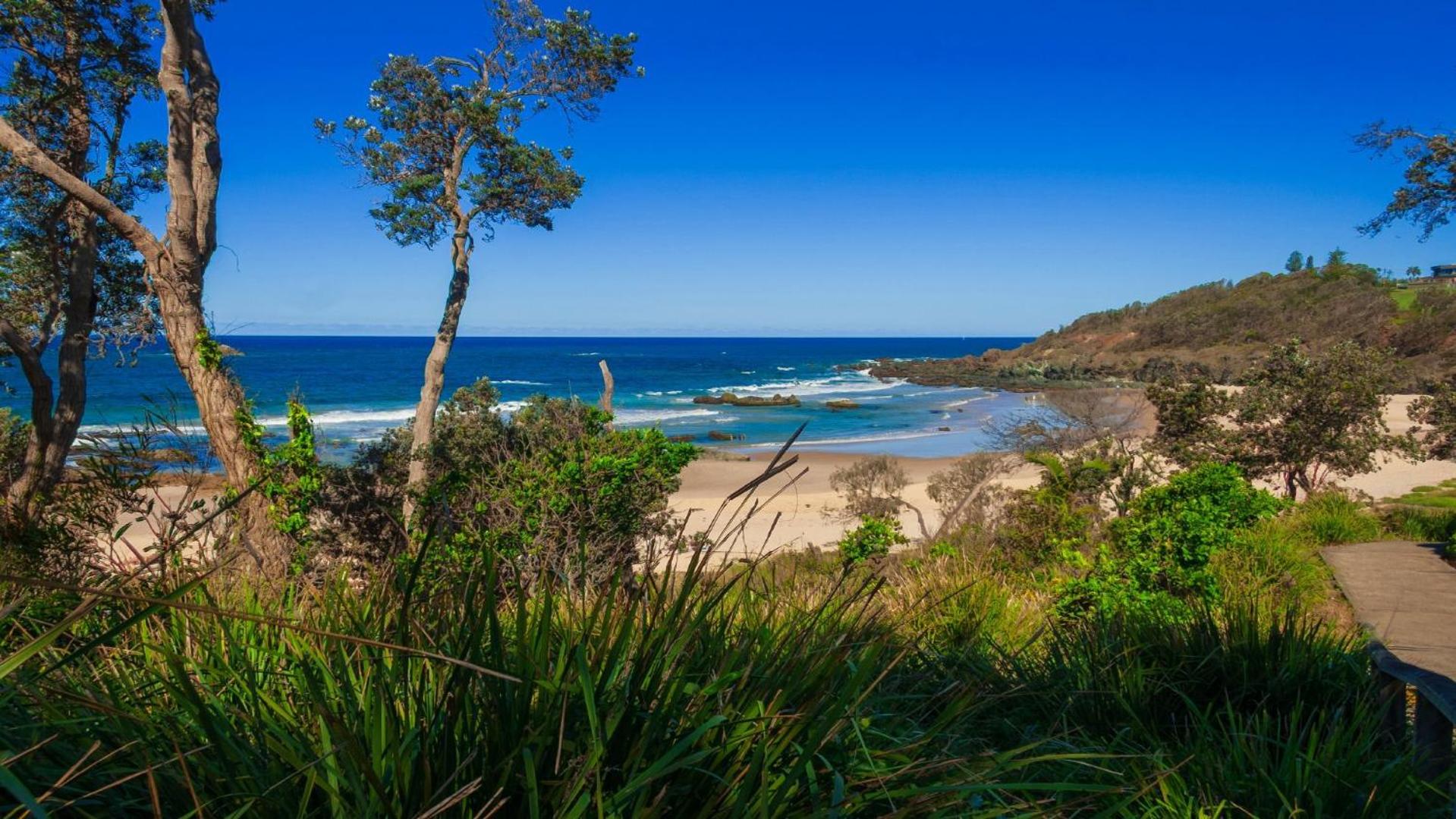 Perfectly Positioned Beachfront