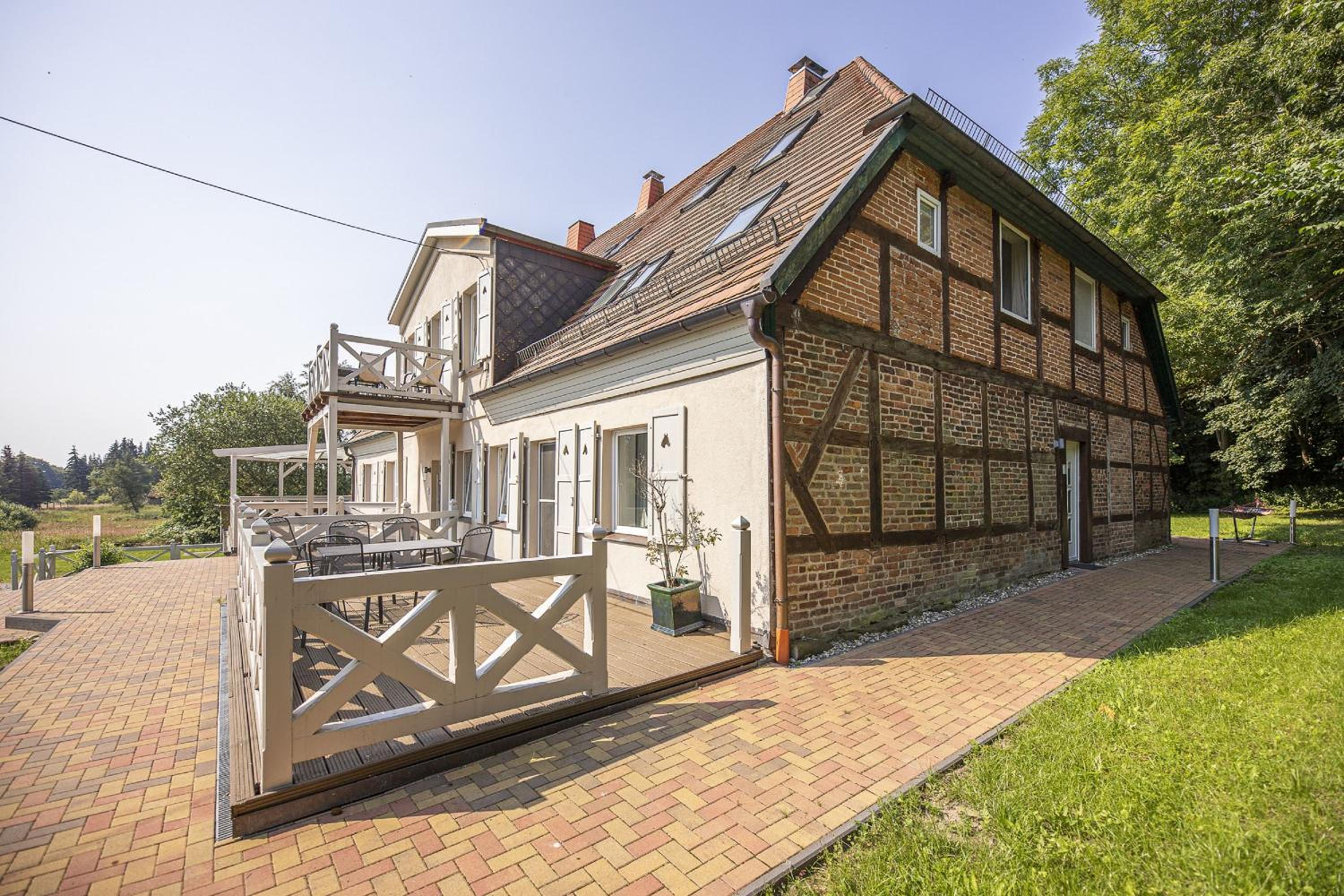Ruhig und idyllische Lage, strandnah, gratis Nutzung vom AHOI Erlebnisbad und Sauna in Sellin - Gutshaus Silvitz FeWo 02