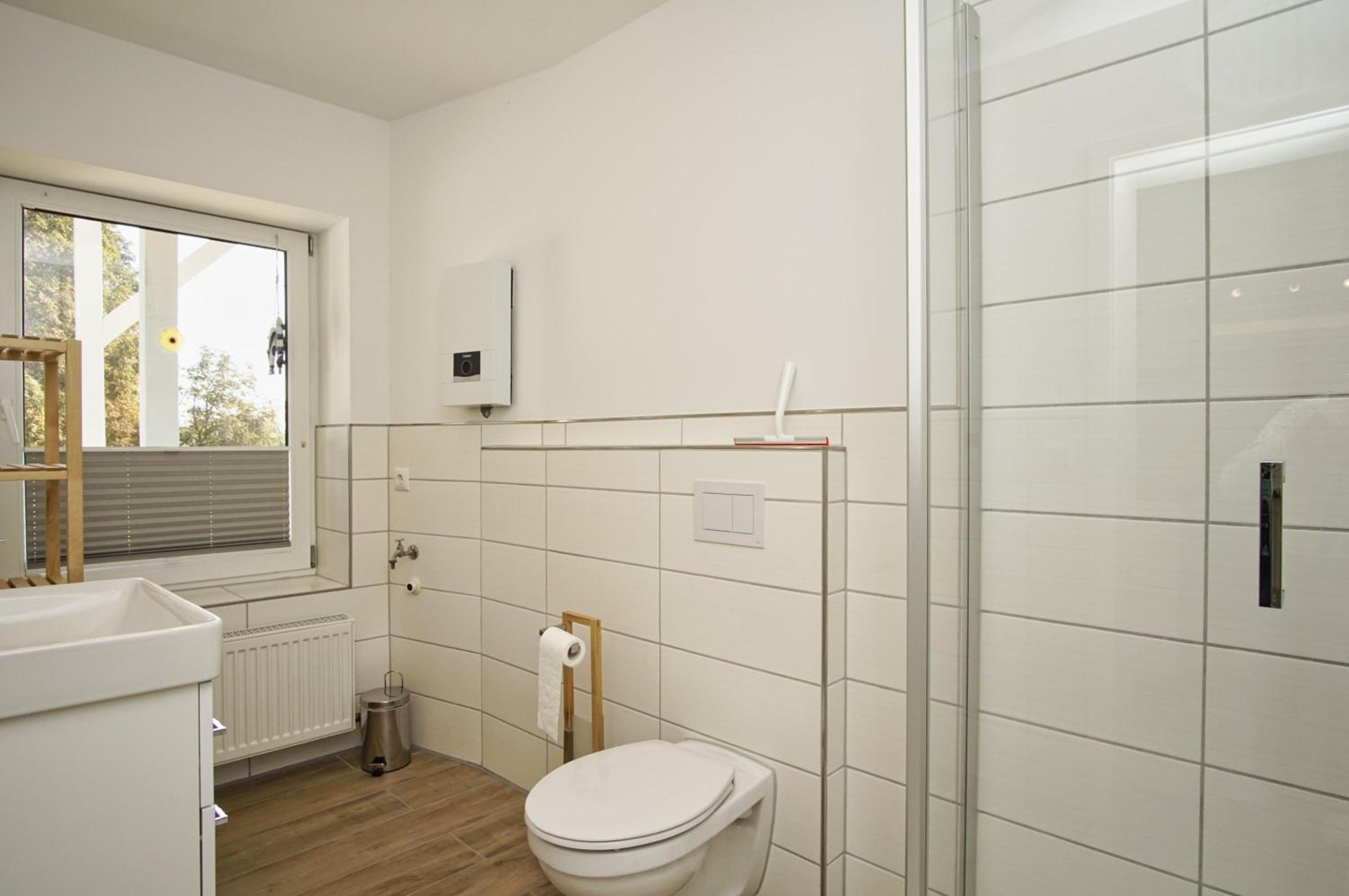 Ruhig und idyllische Lage, strandnah, gratis Nutzung vom AHOI Erlebnisbad und Sauna in Sellin - Gutshaus Silvitz FeWo 02