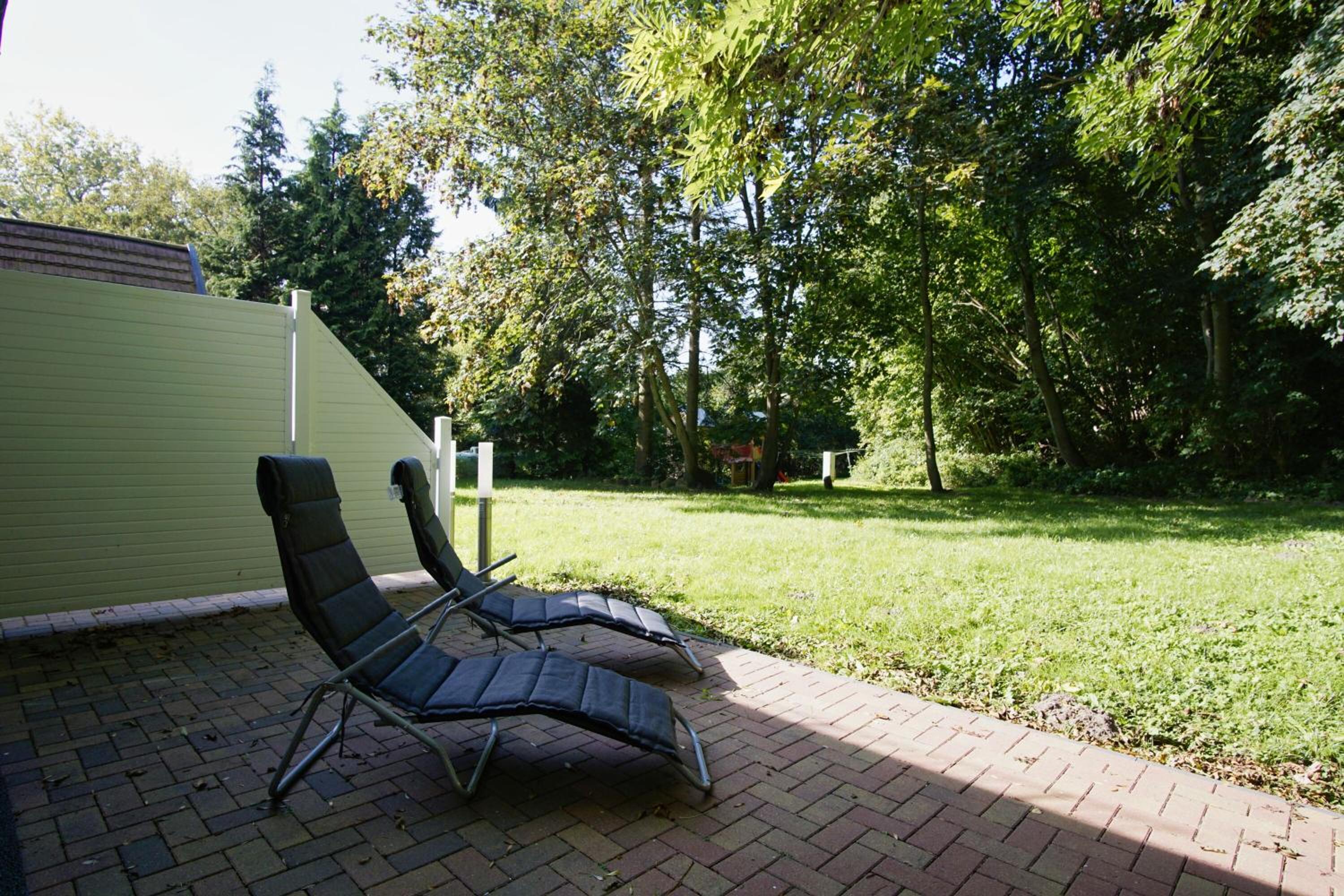 Ruhig und idyllische Lage, strandnah, gratis Nutzung vom AHOI Erlebnisbad und Sauna in Sellin - Gutshaus Silvitz FeWo 02