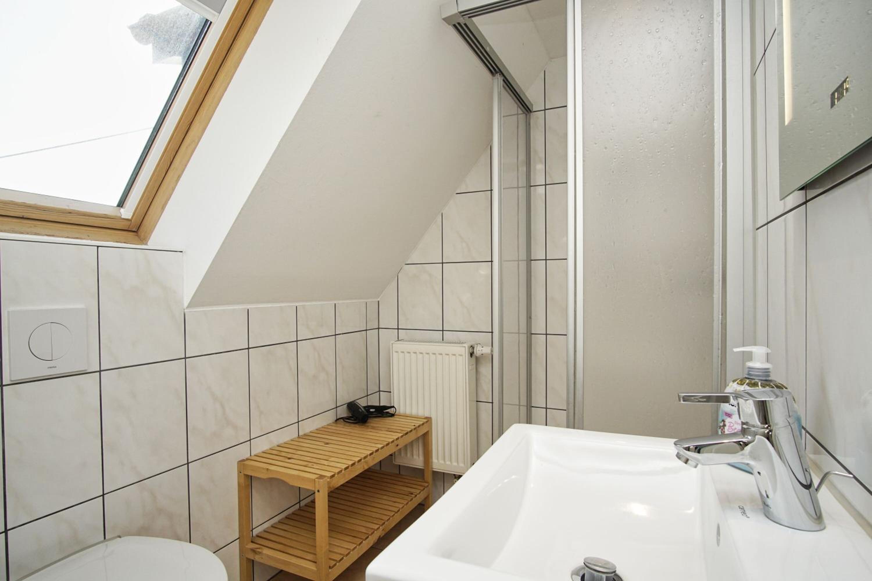 Ruhig und idyllische Lage, strandnah, gratis Nutzung vom AHOI Erlebnisbad und Sauna in Sellin - Gutshaus Silvitz FeWo 03